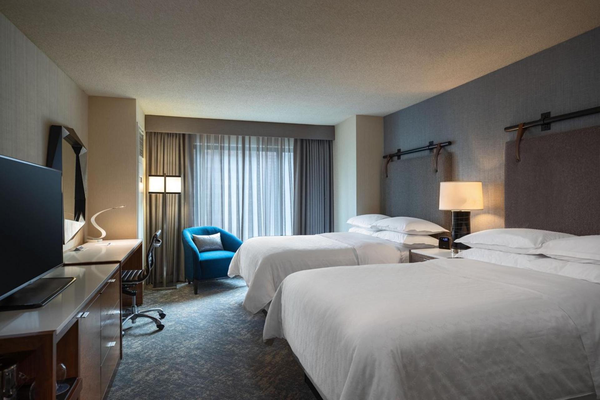 Sheraton Grand Chicago Riverwalk photo 40