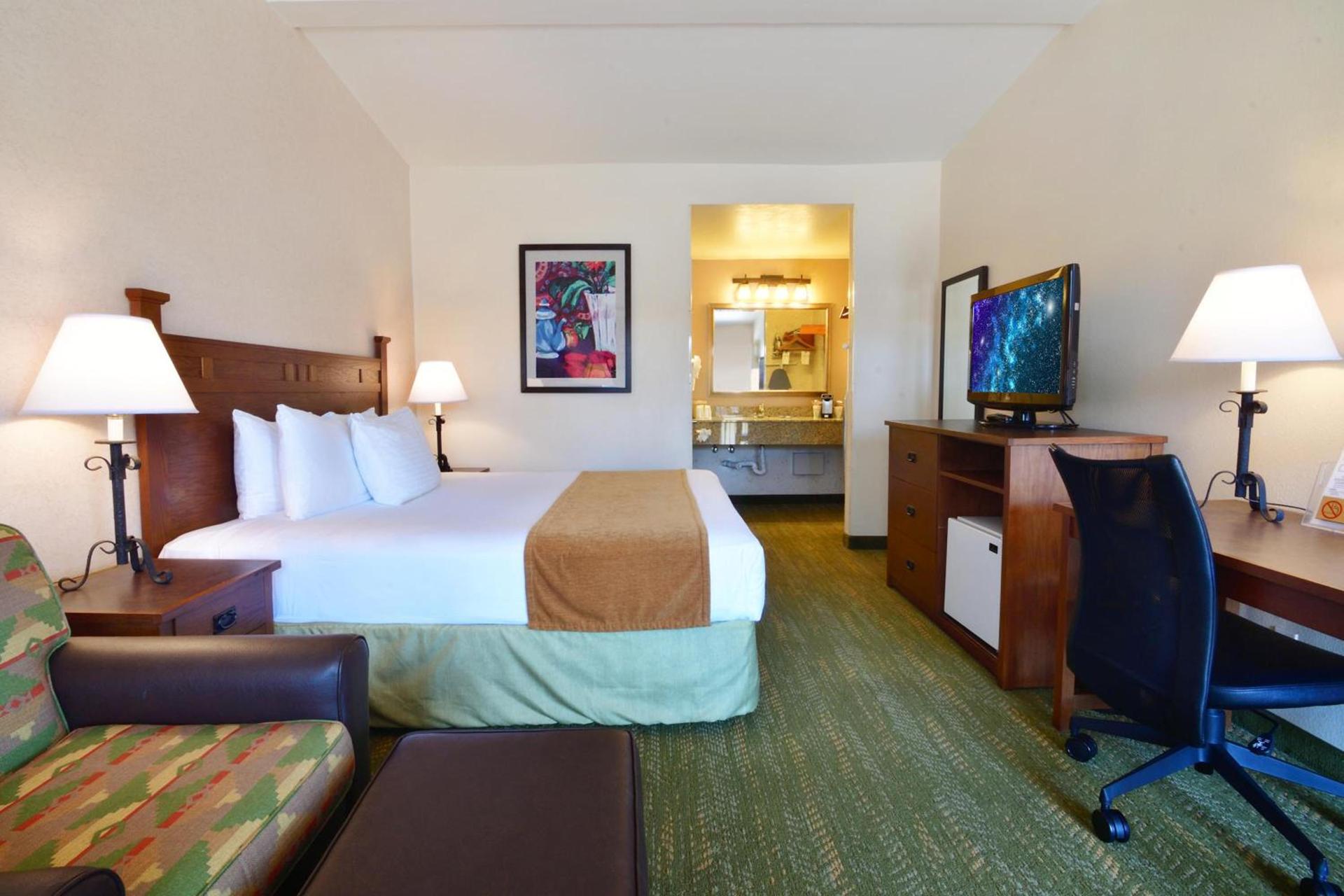 Lamplighter Inn & Suites at SDSU photo 35