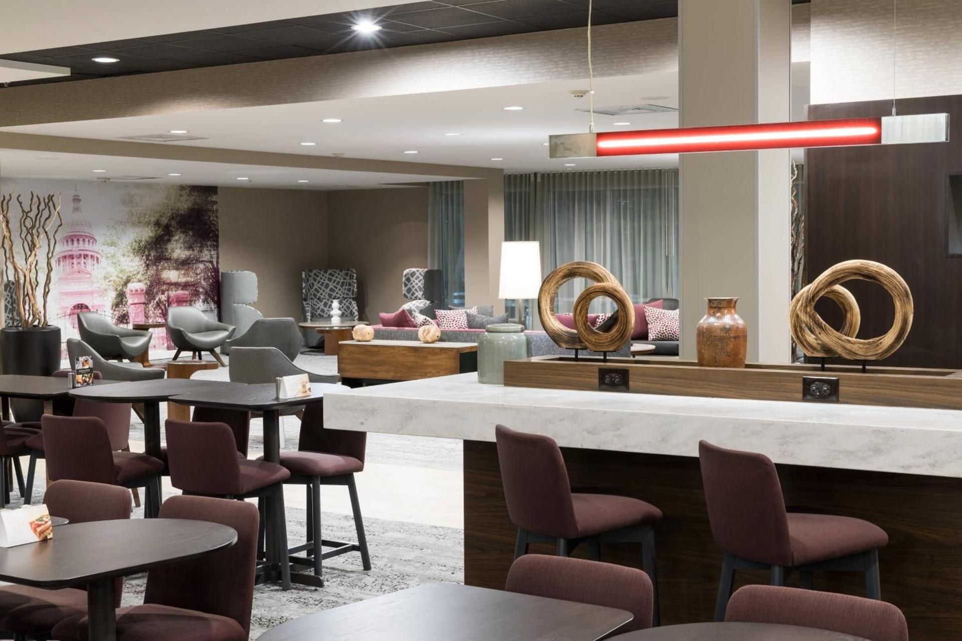 Courtyard by Marriott Austin Parmer Tech Ridge photo 5