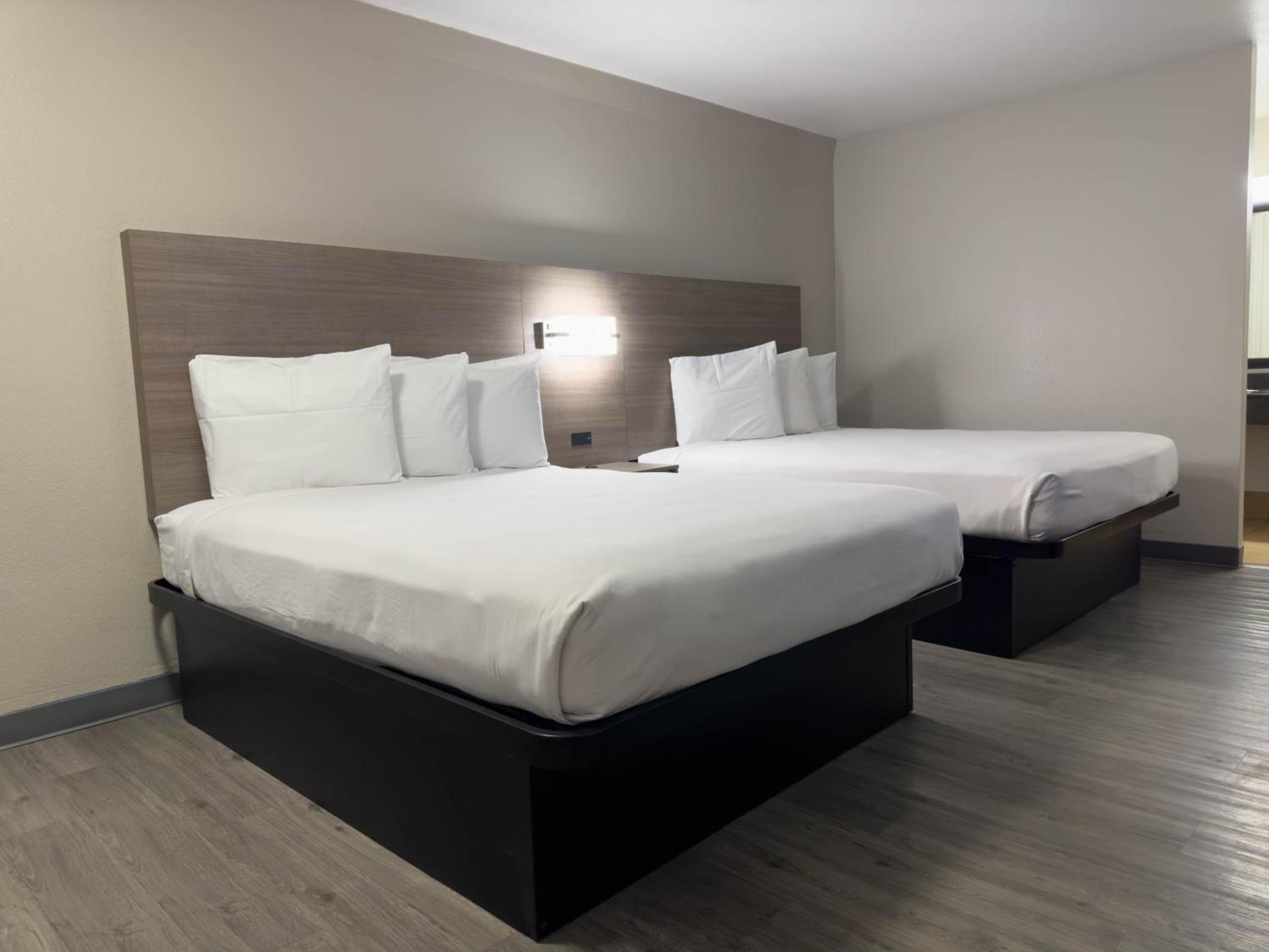 Americas Best Value Inn Austin photo 6