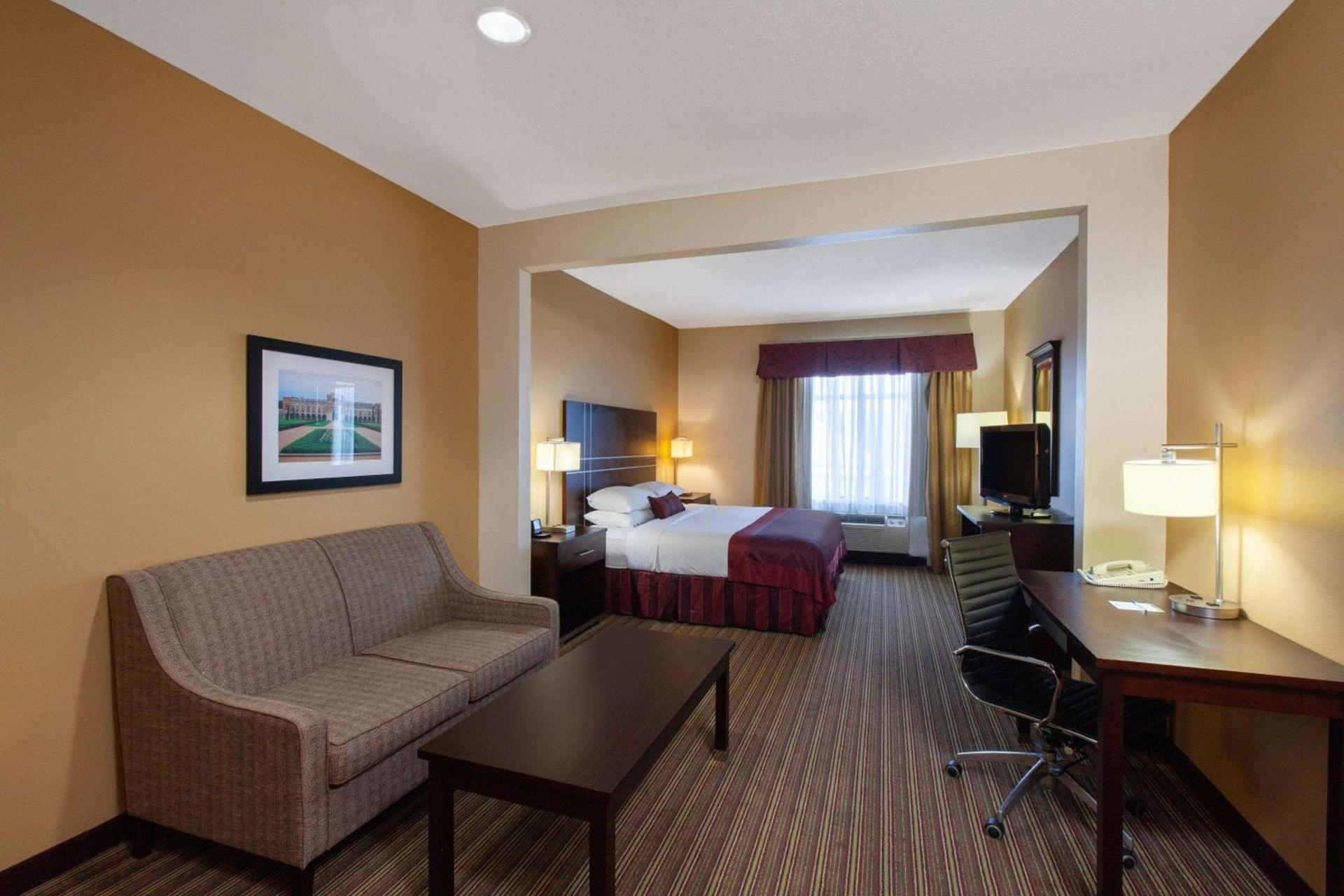 Wingate By Wyndham Houston / Willowbrook photo 28