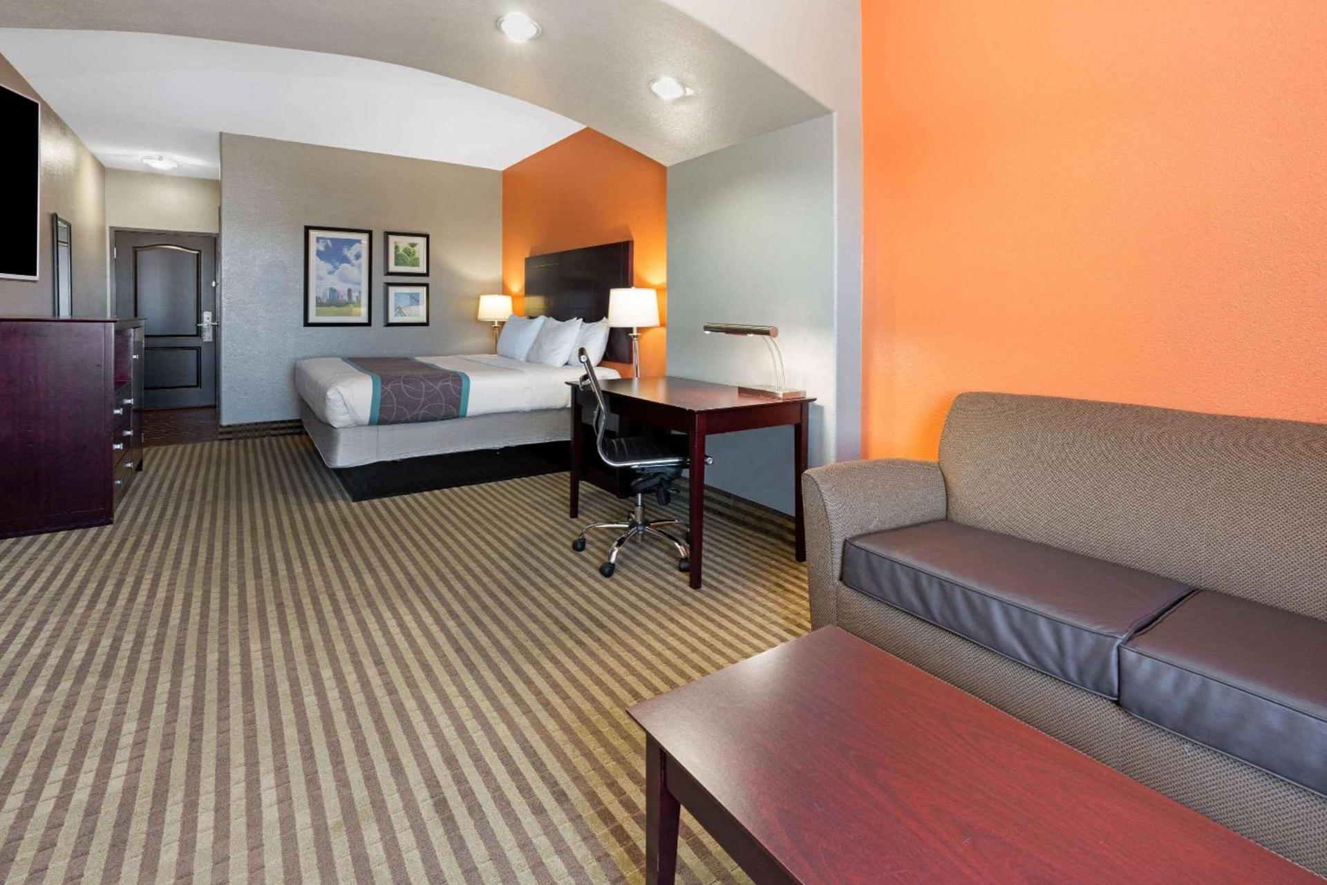 La Quinta by Wyndham Houston IAH Bush Intl Airport E photo 32