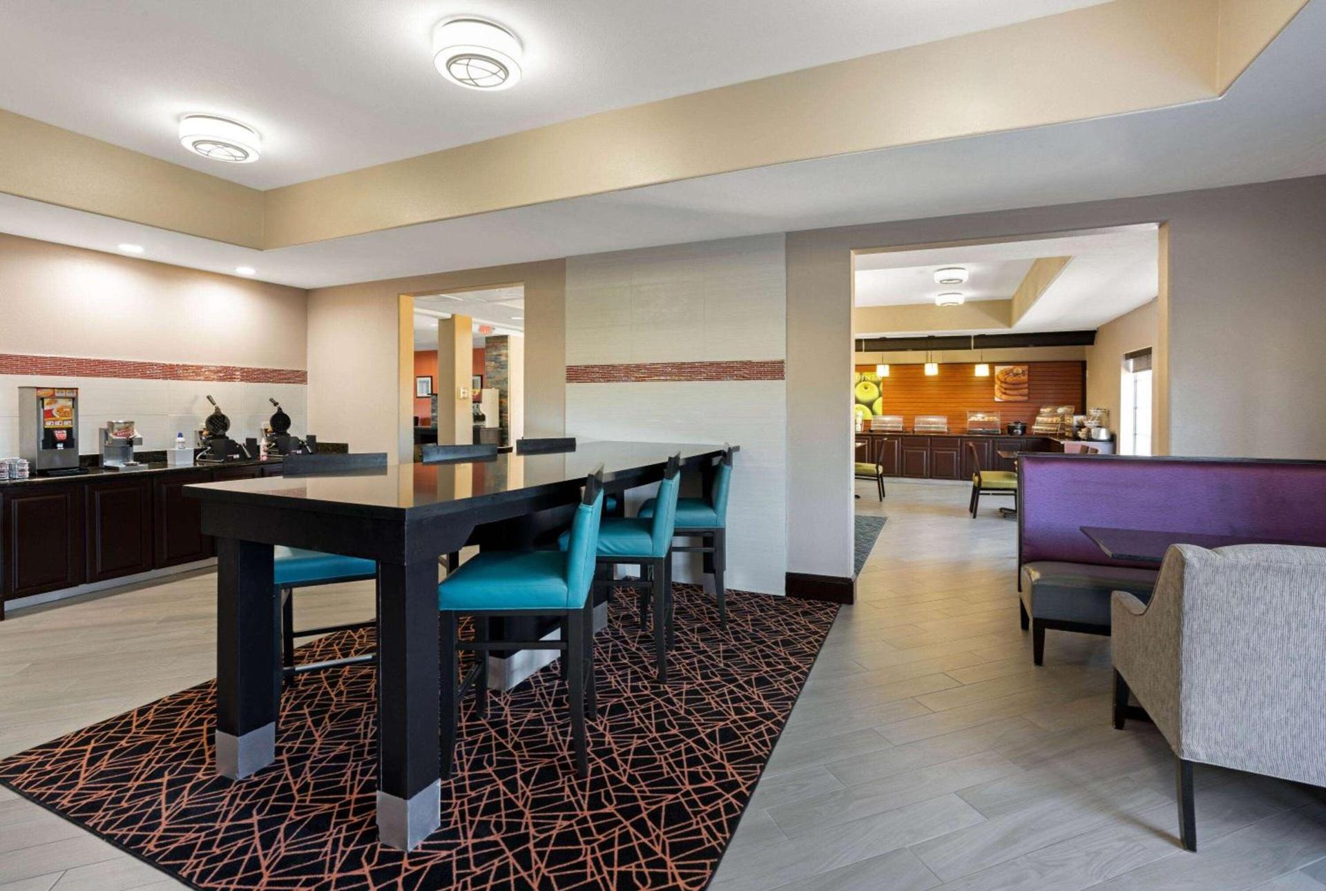 La Quinta by Wyndham Houston IAH Bush Intl Airport E photo 39