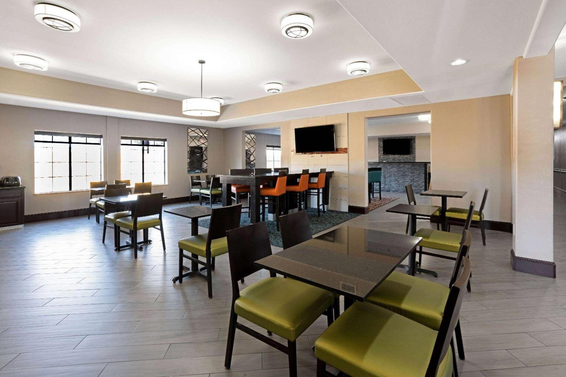 La Quinta by Wyndham Houston IAH Bush Intl Airport E photo 40