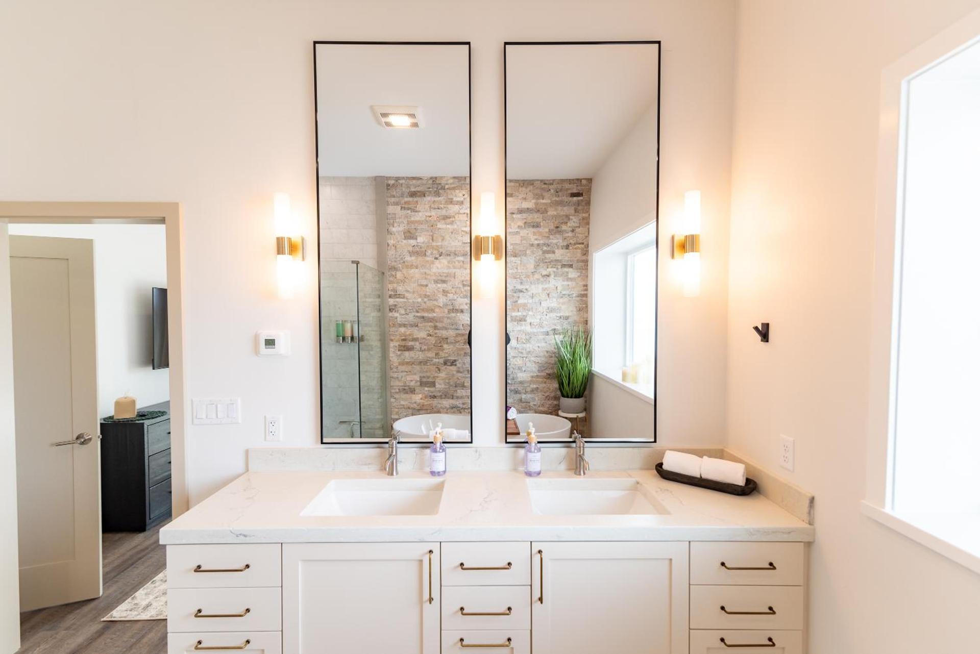 Colony Suites photo 46