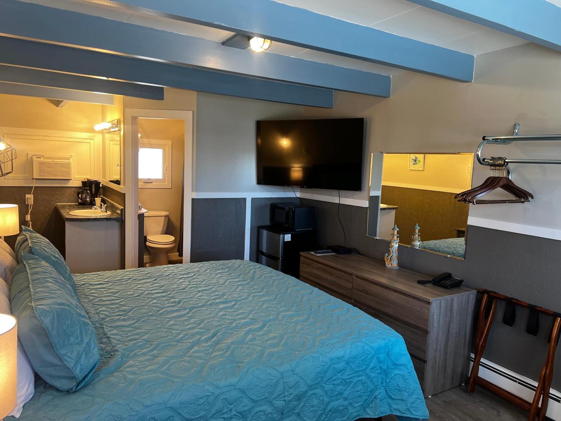 Claddagh Motel & Suites photo 63