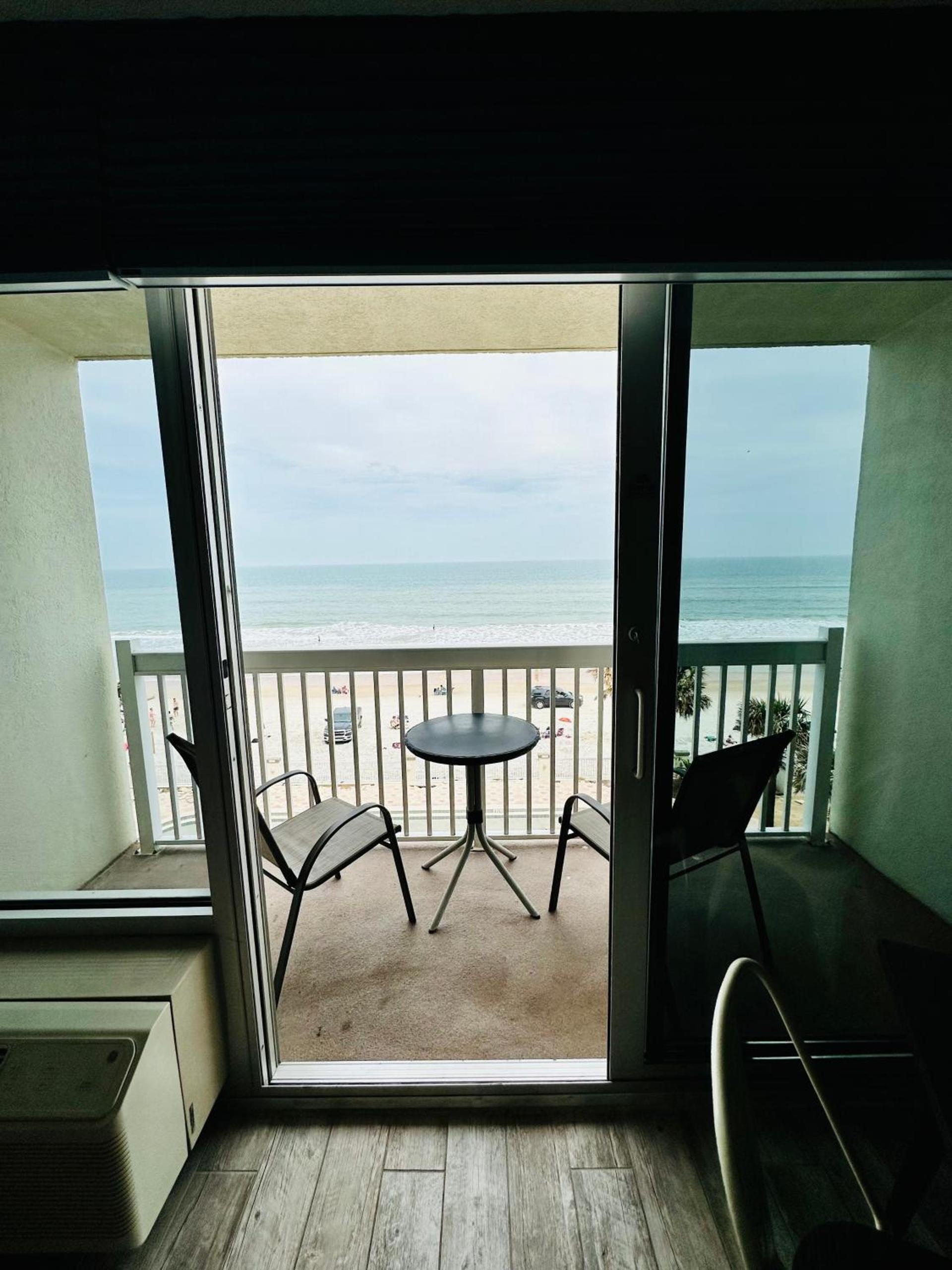 Daytona Beach Resort Private balcony Ocean Front photo 2