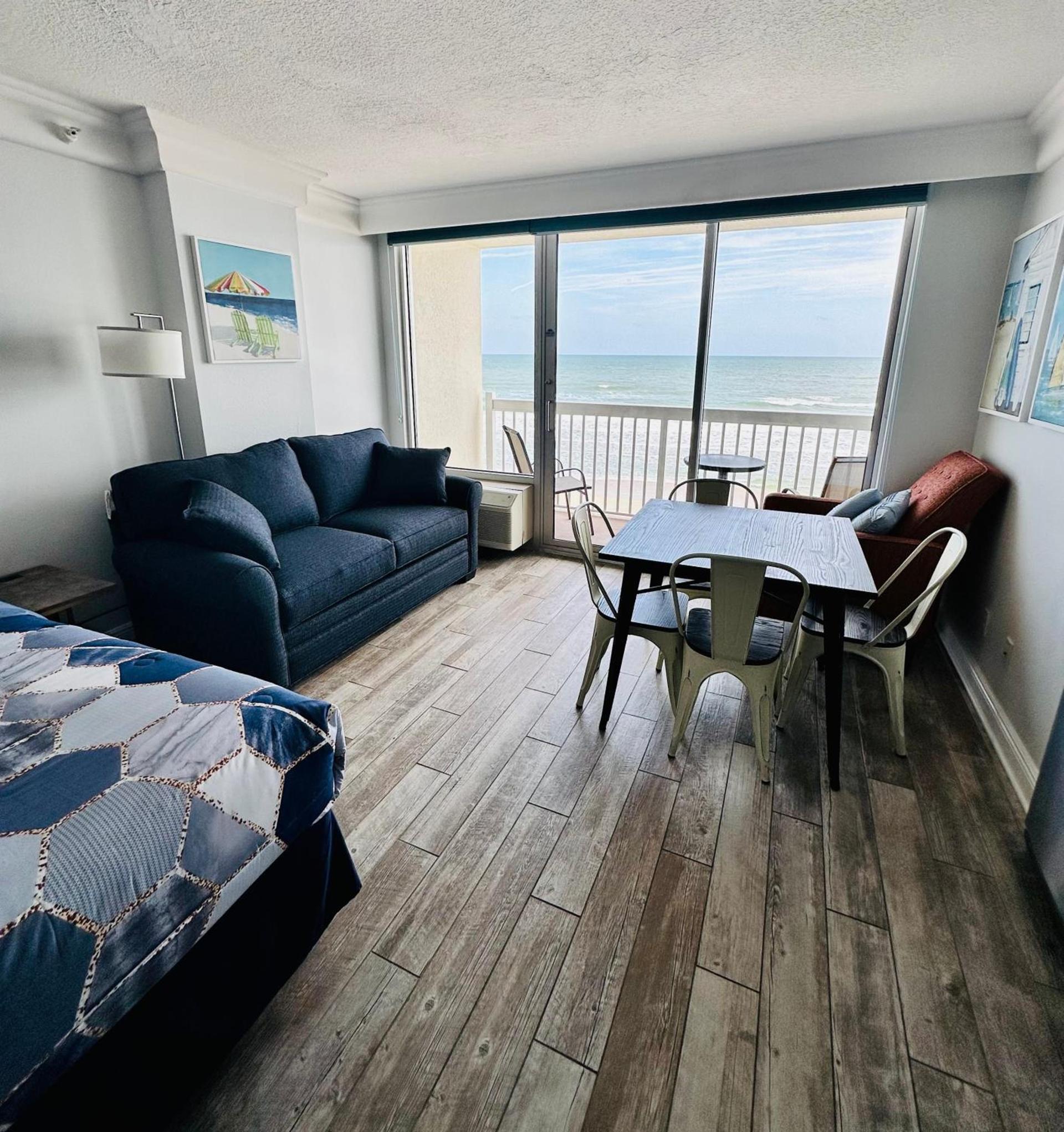 Daytona Beach Resort Private balcony Ocean Front photo 25
