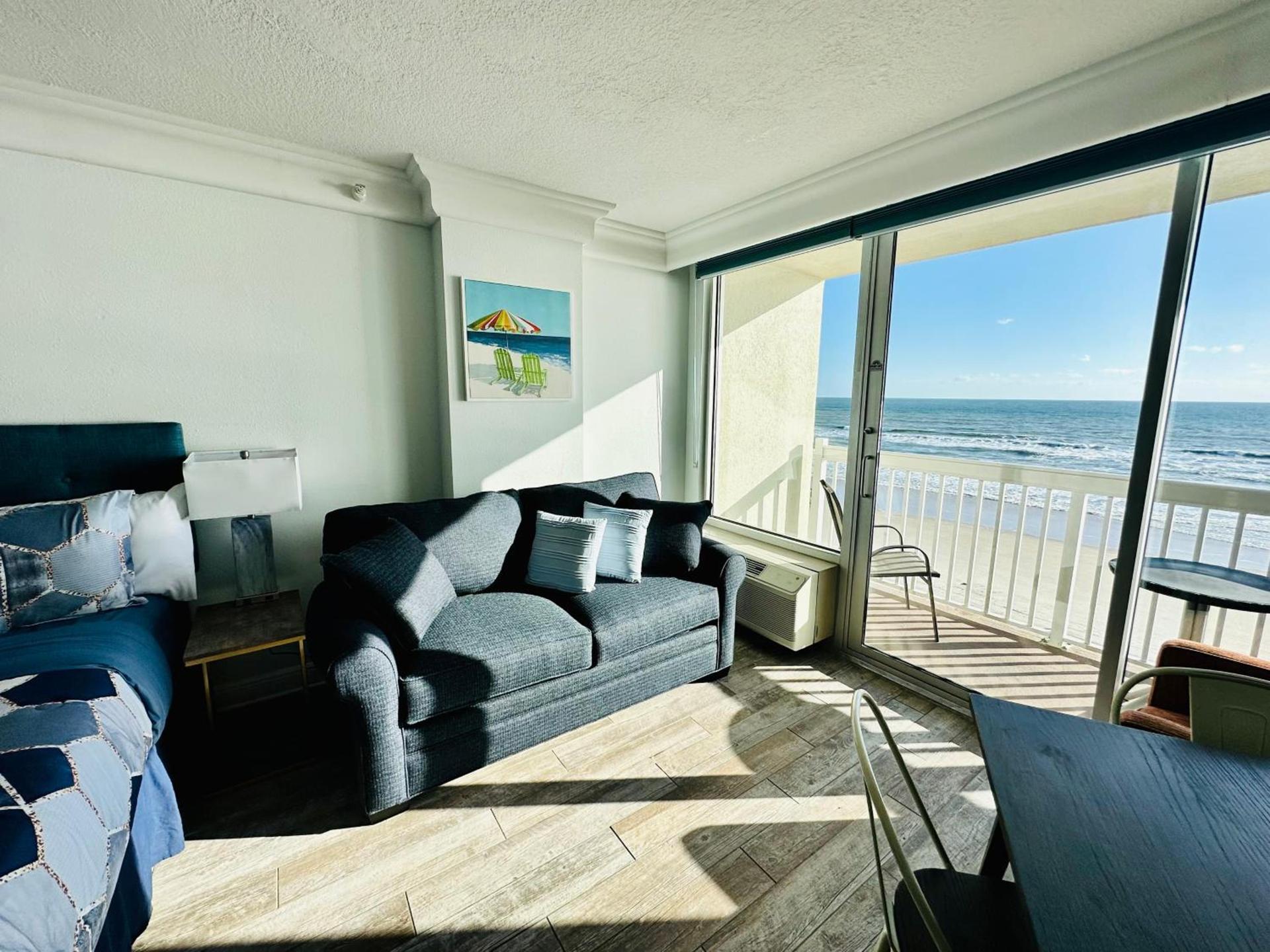 Daytona Beach Resort Private balcony Ocean Front photo 32