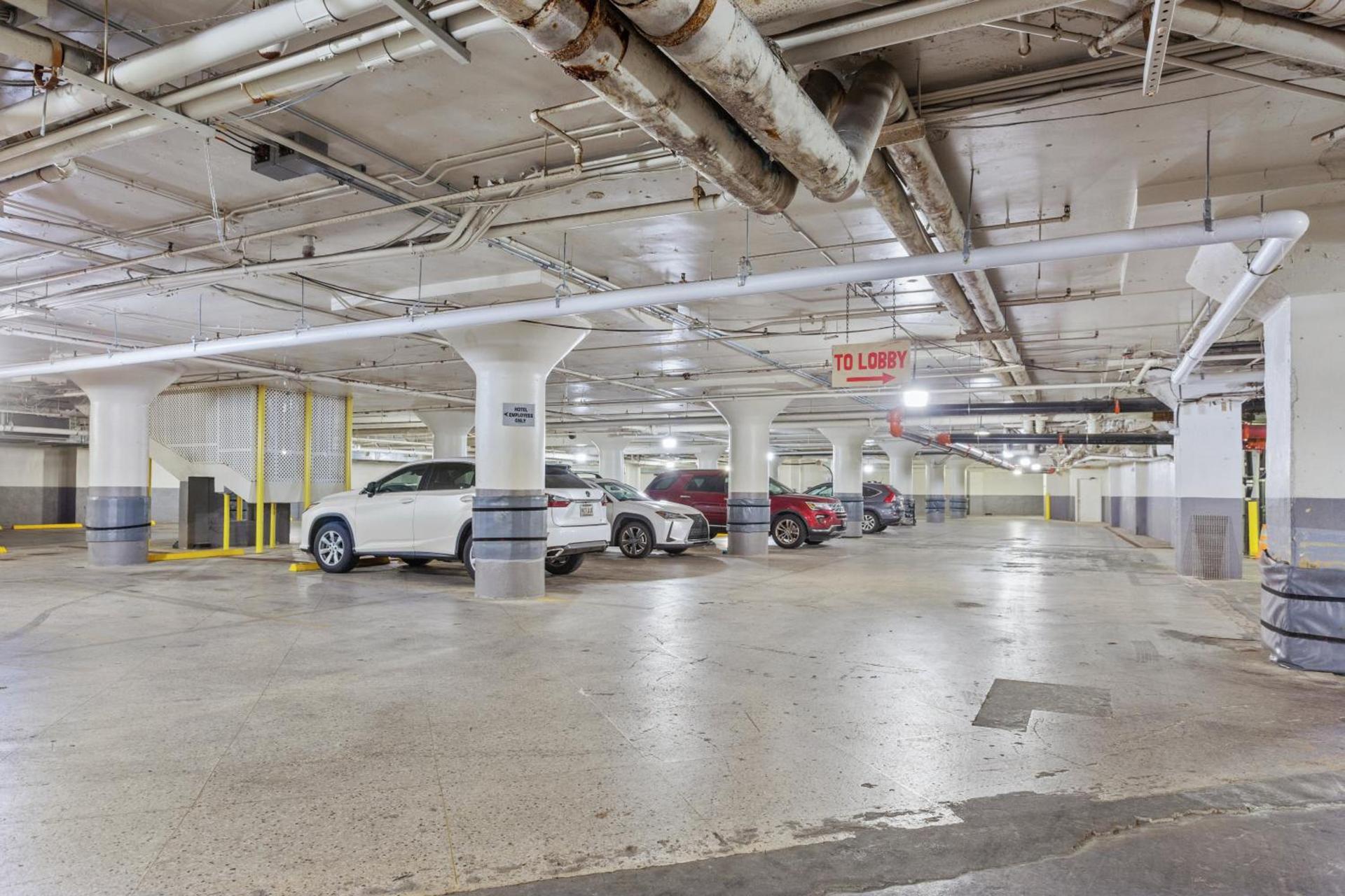 Wyndham Garden Baronne Plaza photo 28