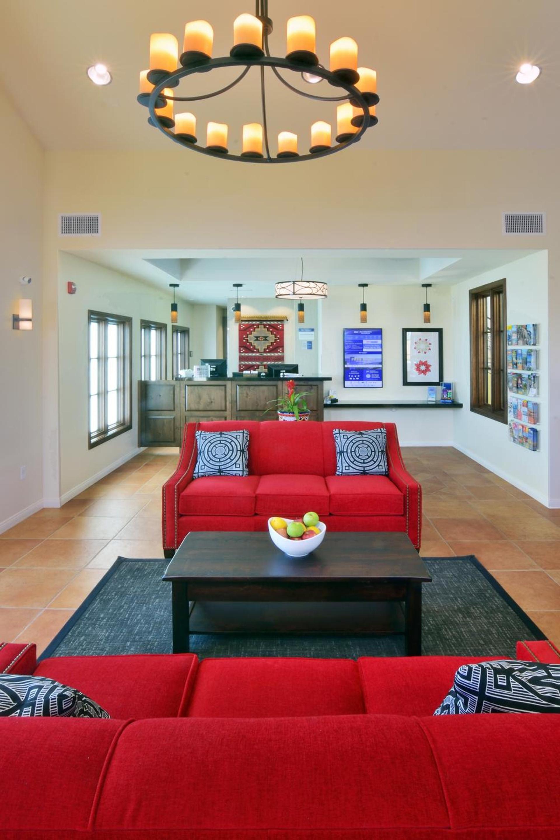 Lamplighter Inn & Suites at SDSU photo 2