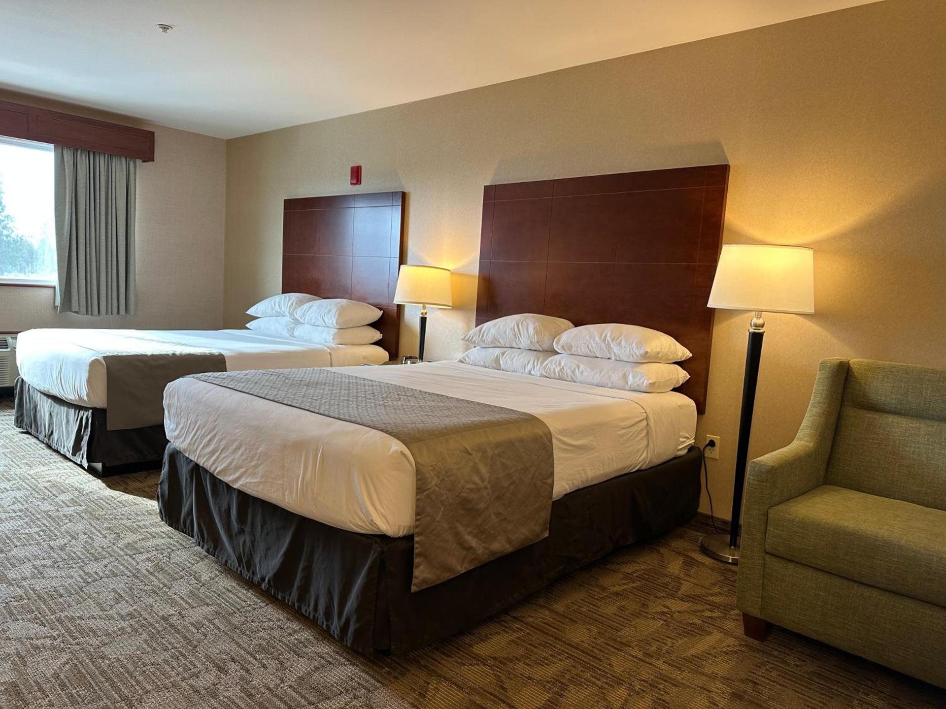 Medallion Inn and Suites photo 13