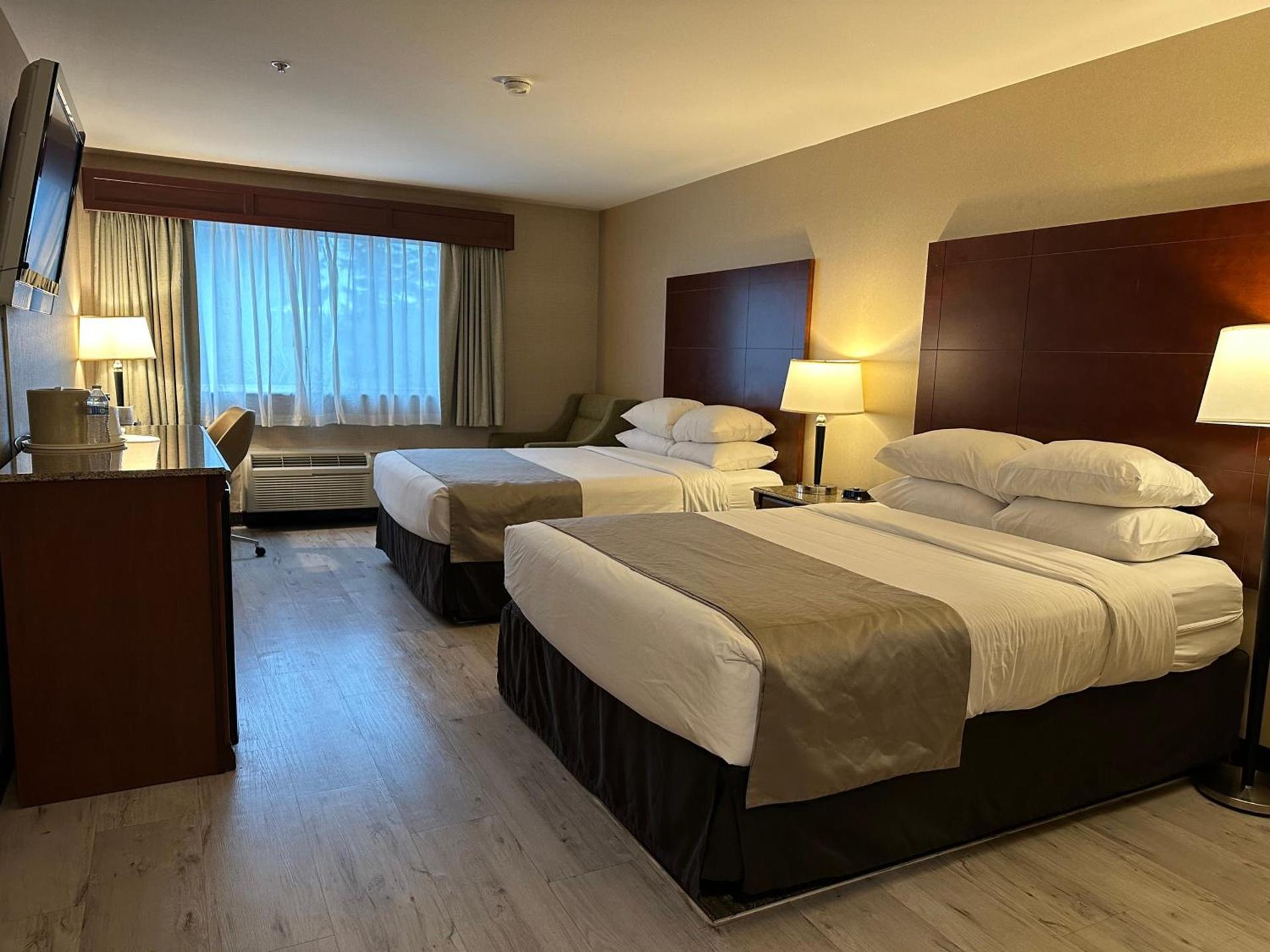 Medallion Inn and Suites photo 16