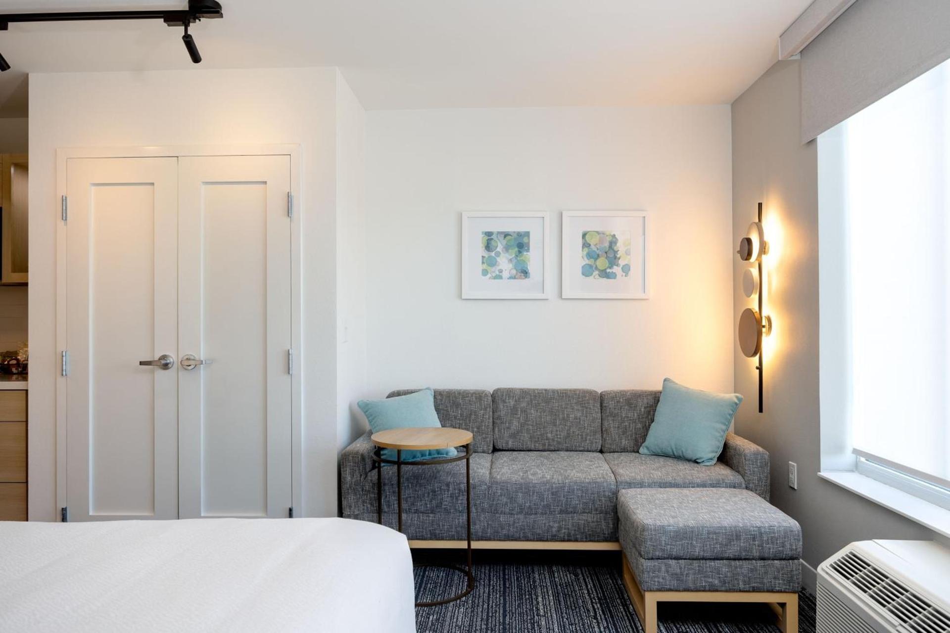TownePlace Suites by Marriott Canton Riverstone Parkway photo 10