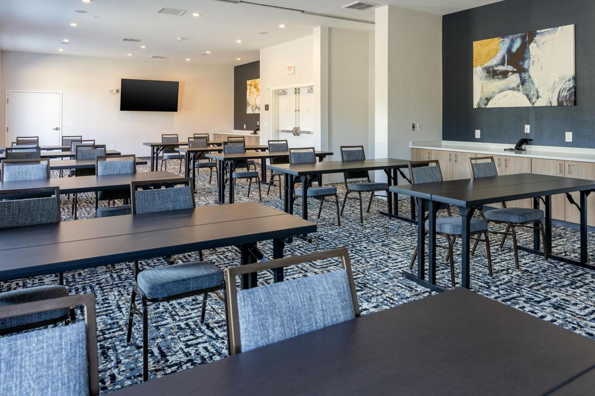 TownePlace Suites by Marriott Canton Riverstone Parkway photo 46