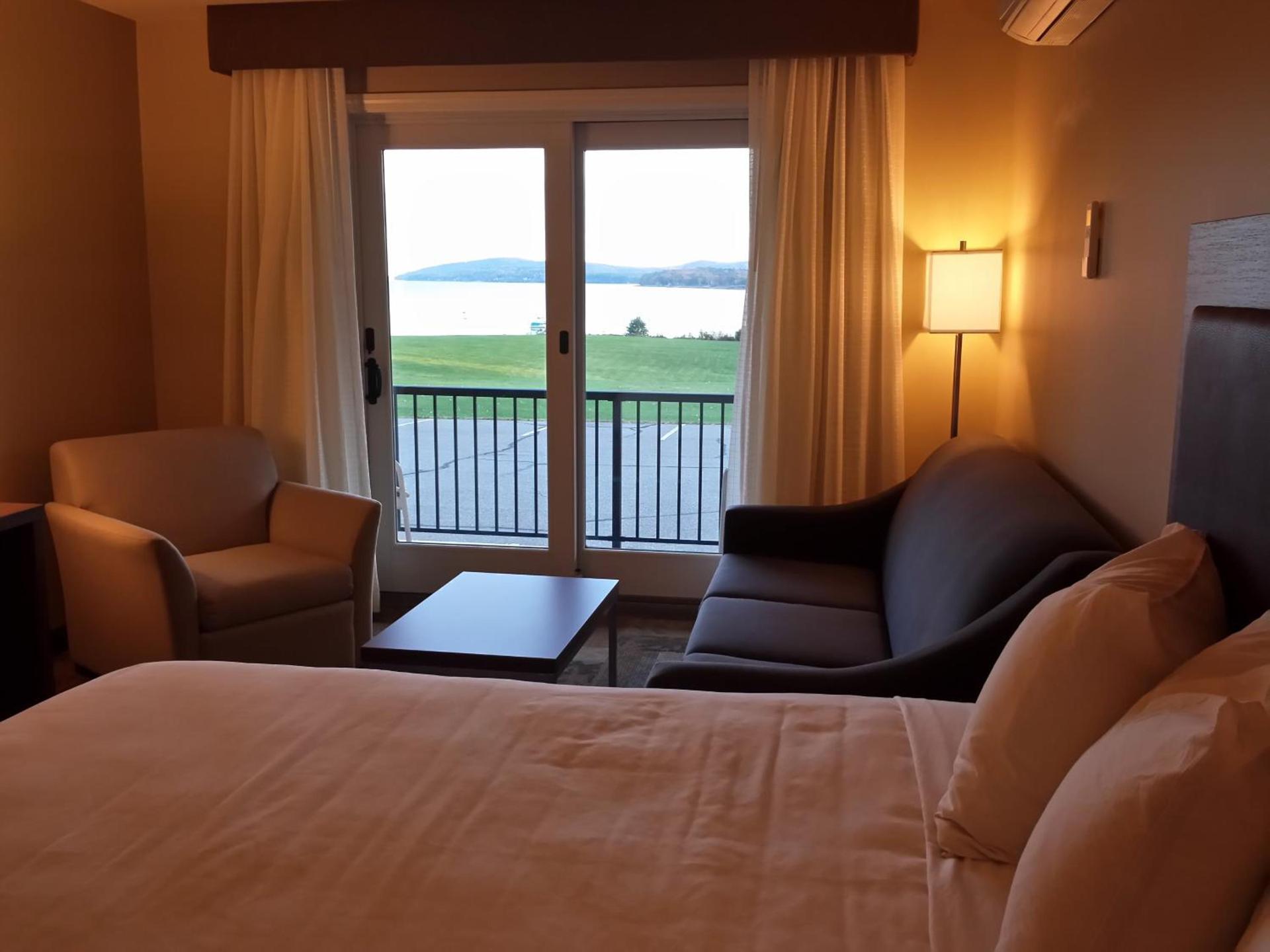 Belfast Harbor Inn photo 47