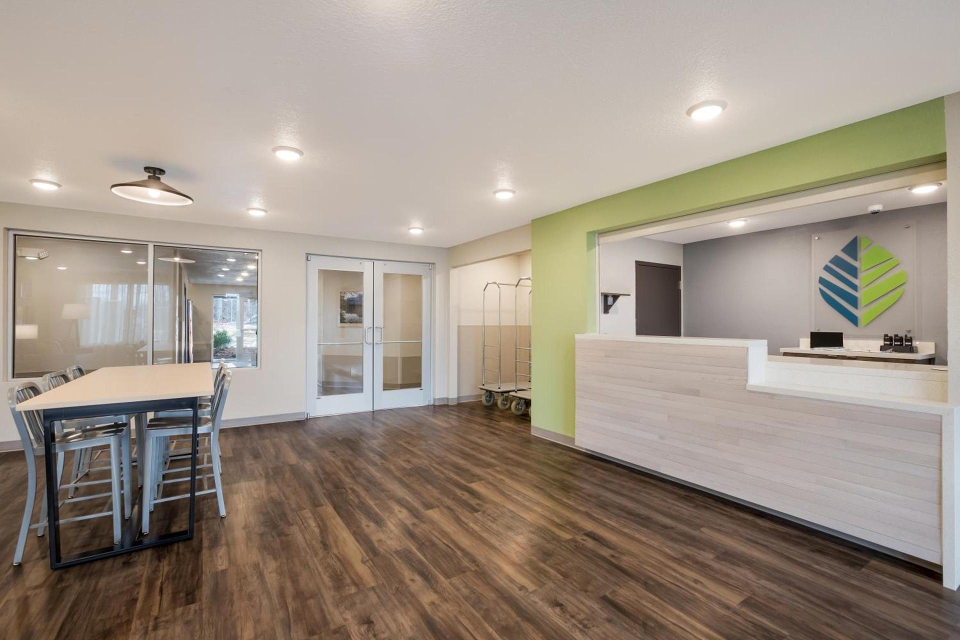 WoodSpring Suites South Brunswick - Princeton photo 4