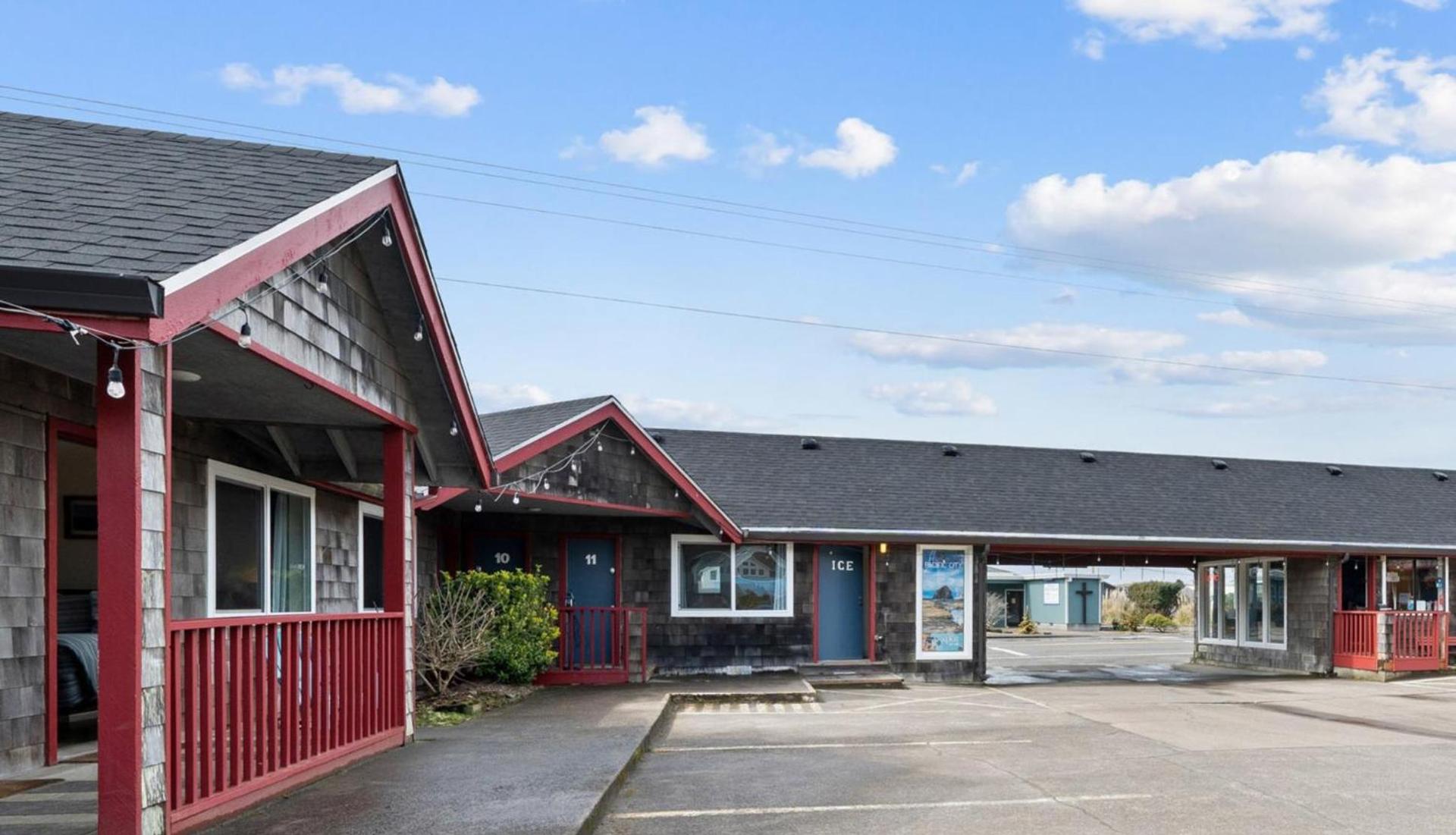 Surf & Sand Inn photo 17