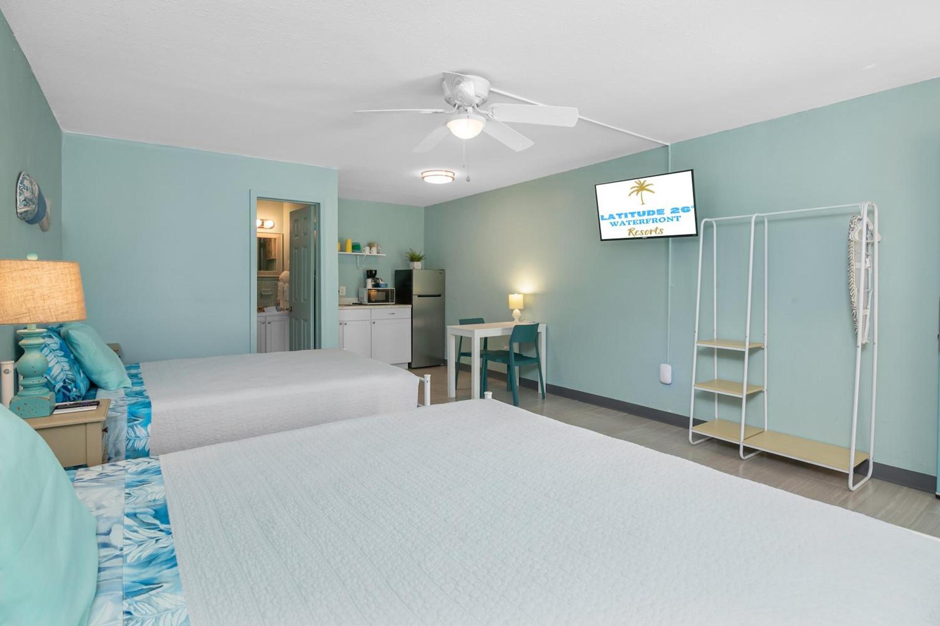 Latitude 26 Waterfront Boutique Resort - Fort Myers Beach photo 22
