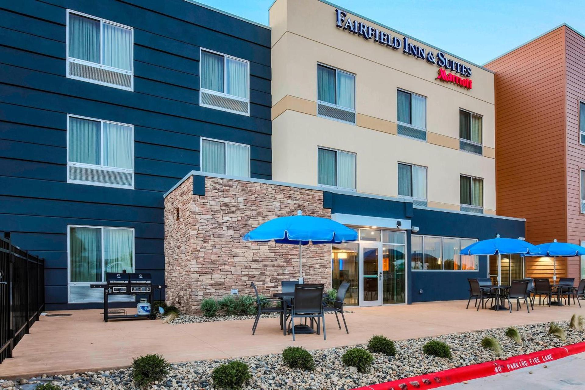 Fairfield Inn & Suites by Marriott Snyder photo 5