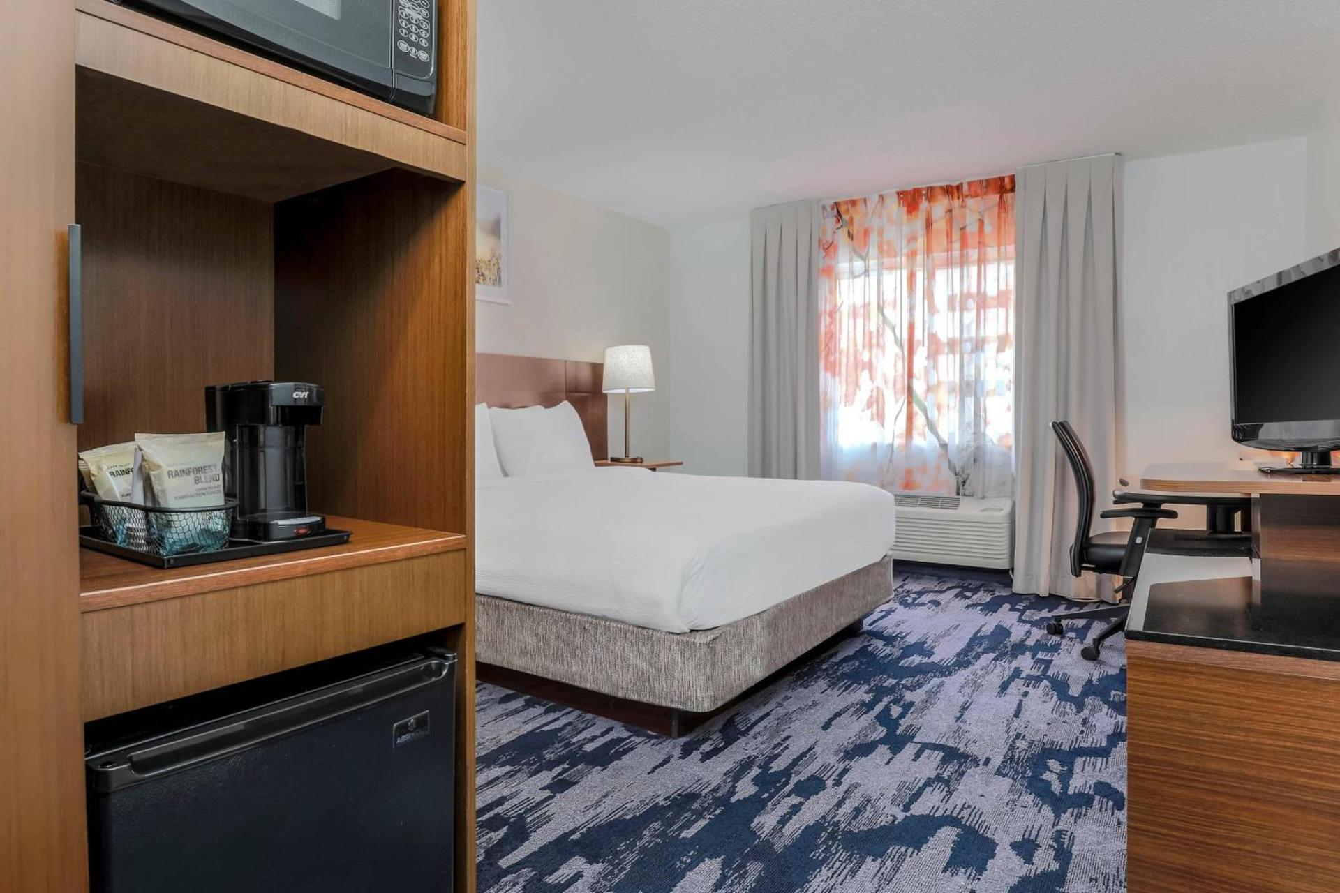 Fairfield Inn & Suites Houston Westchase photo 6