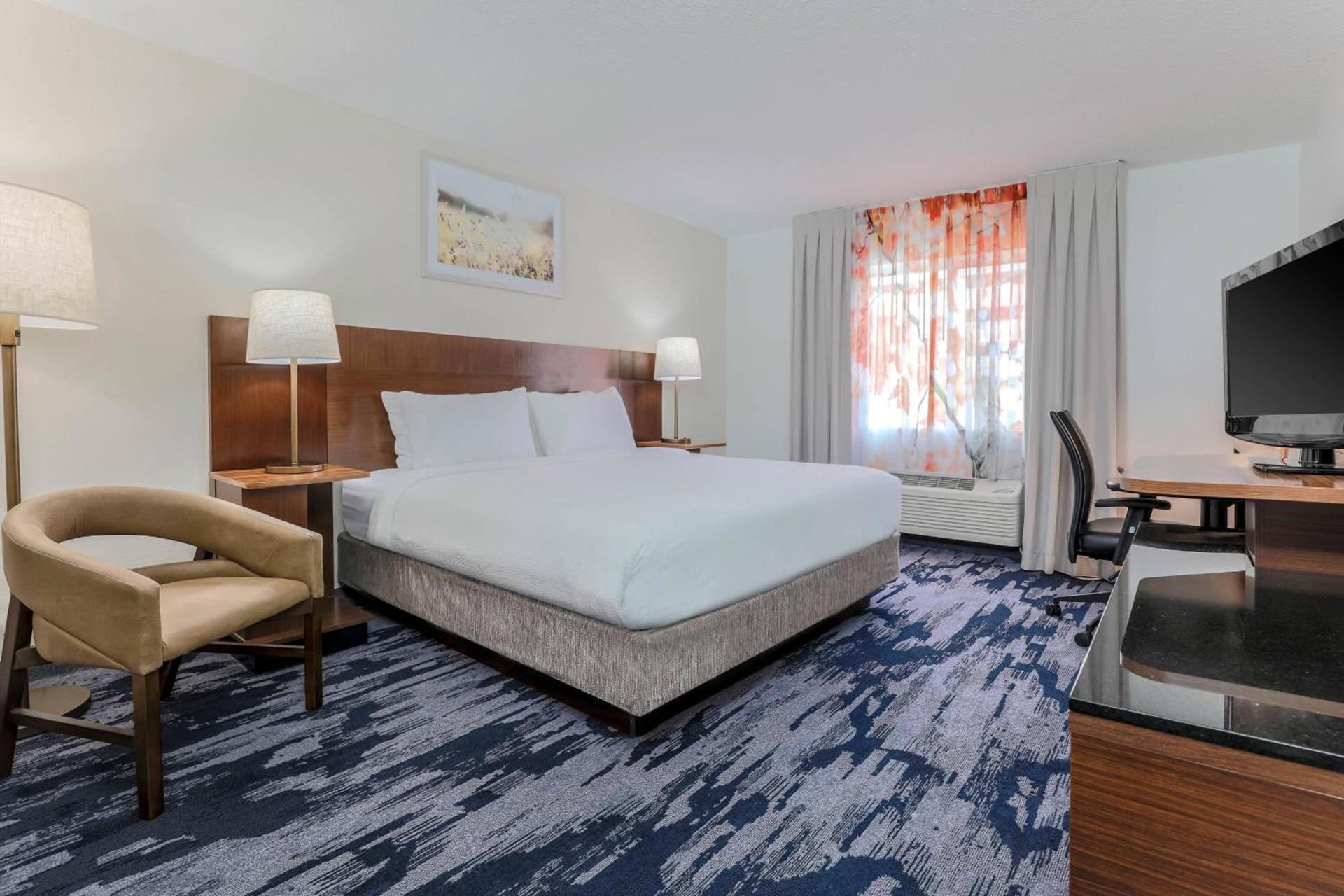Fairfield Inn & Suites Houston Westchase photo 7