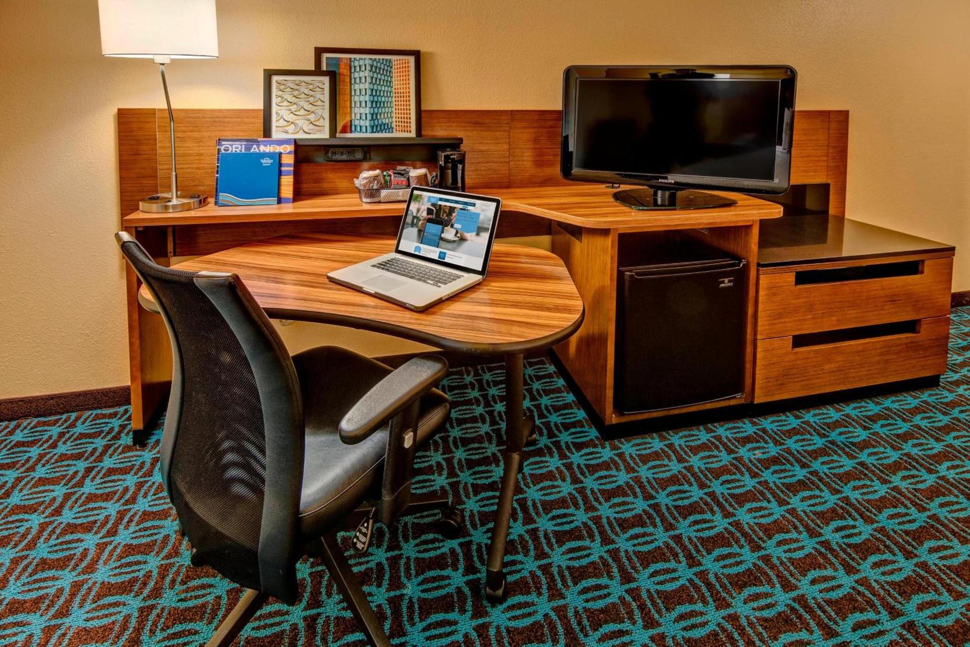 Fairfield Inn and Suites by Marriott Orlando Near Universal Orlando photo 8