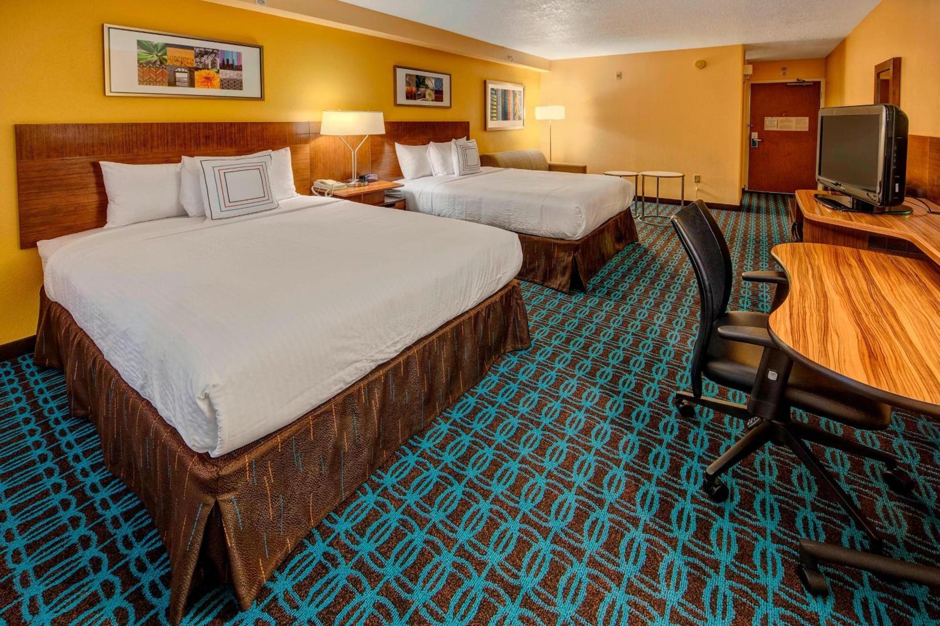 Fairfield Inn and Suites by Marriott Orlando Near Universal Orlando photo 14