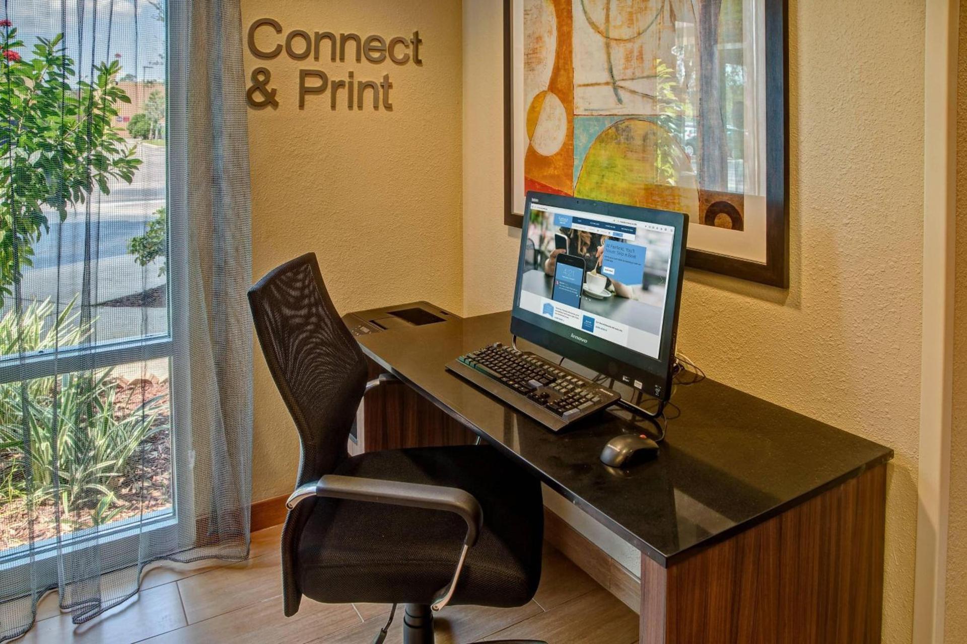 Fairfield Inn and Suites by Marriott Orlando Near Universal Orlando photo 19