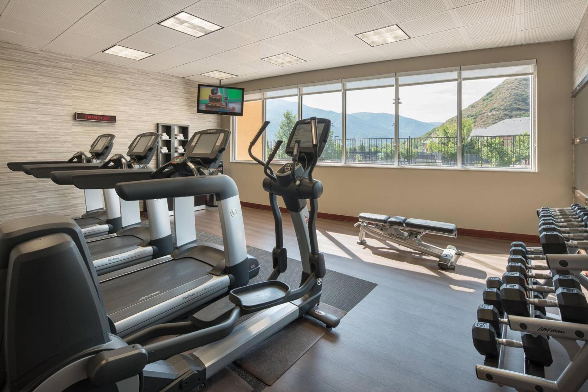 Courtyard by Marriott Glenwood Springs photo 43