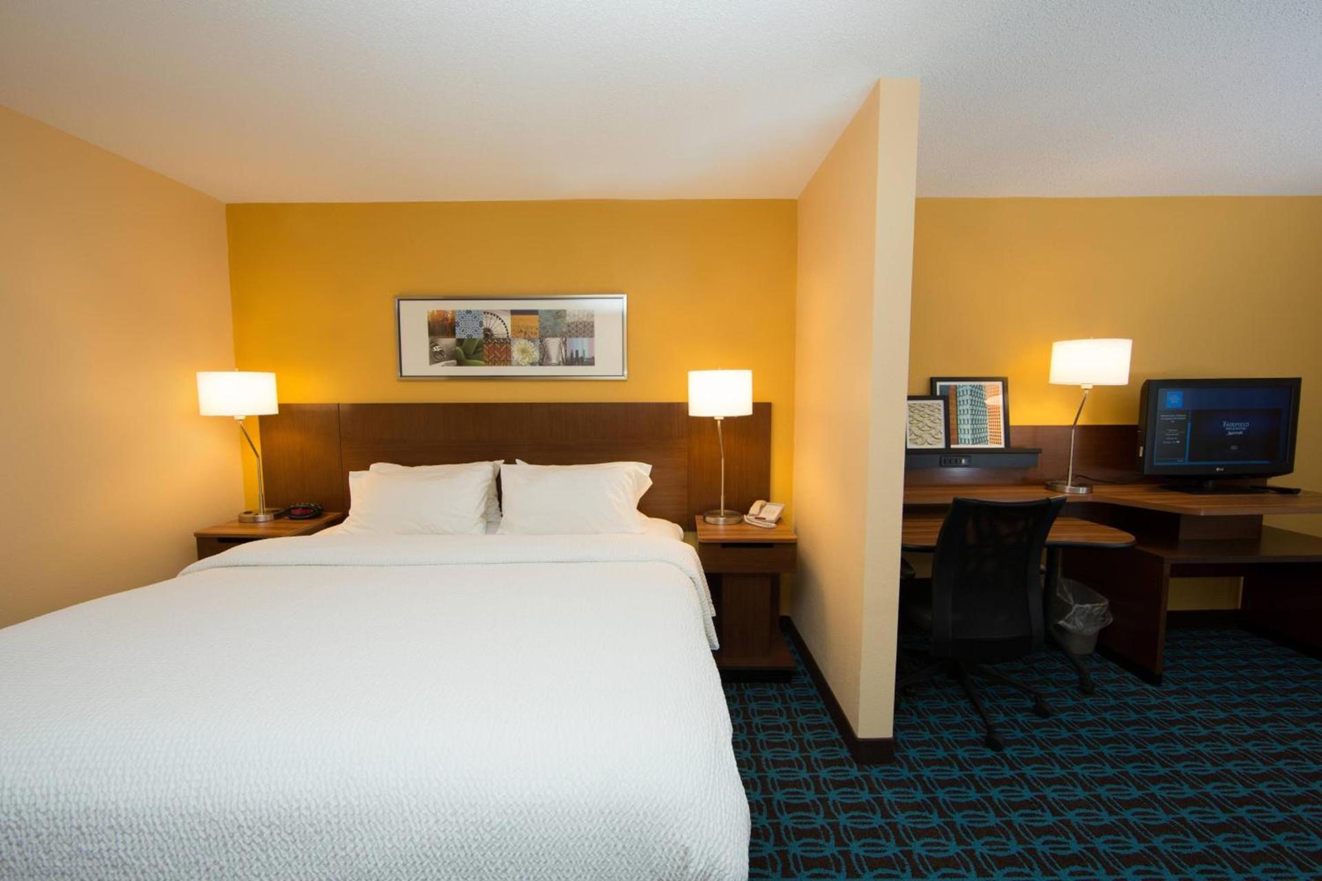 Fairfield Inn & Suites Burlington photo 7