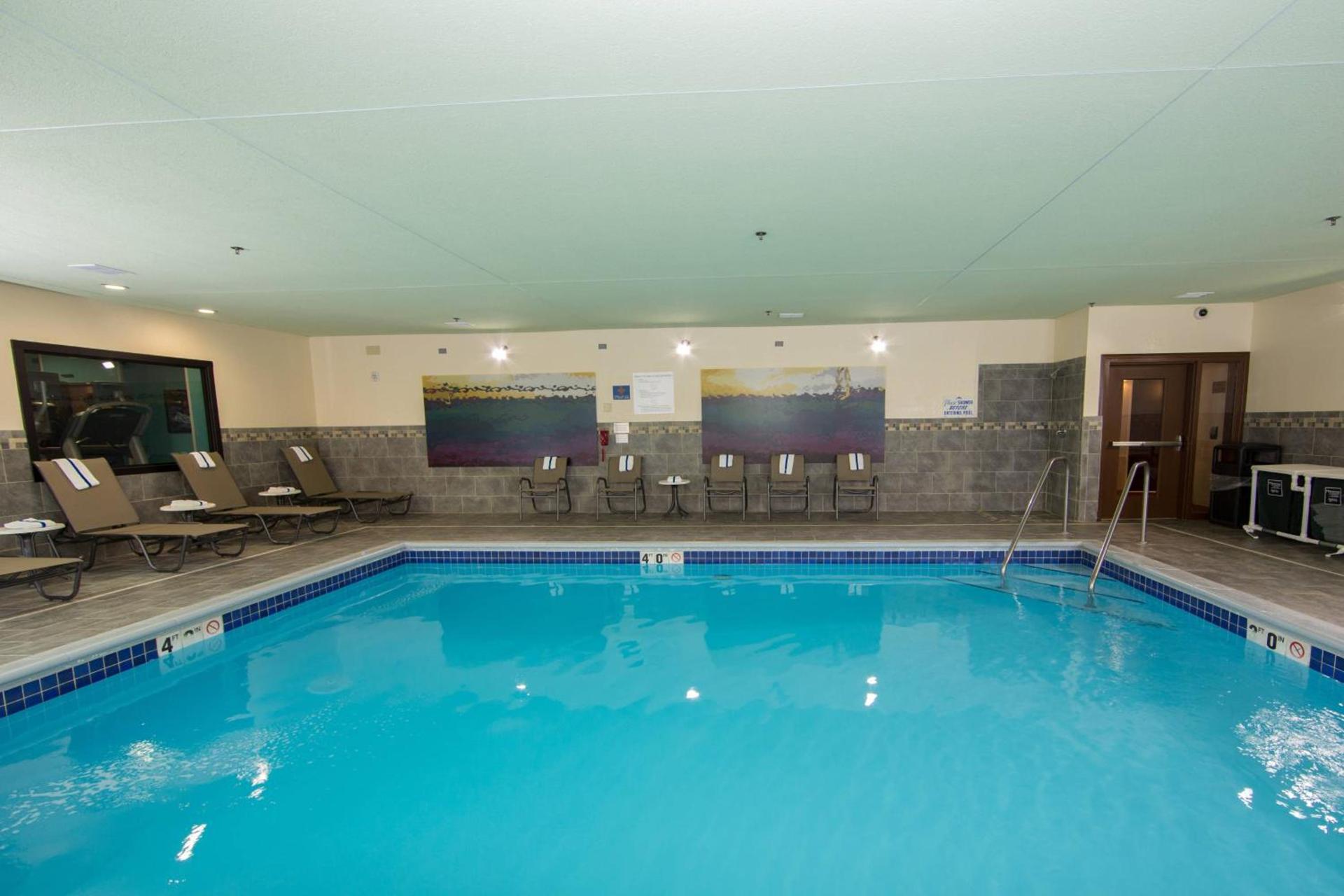 Fairfield Inn & Suites Burlington photo 10