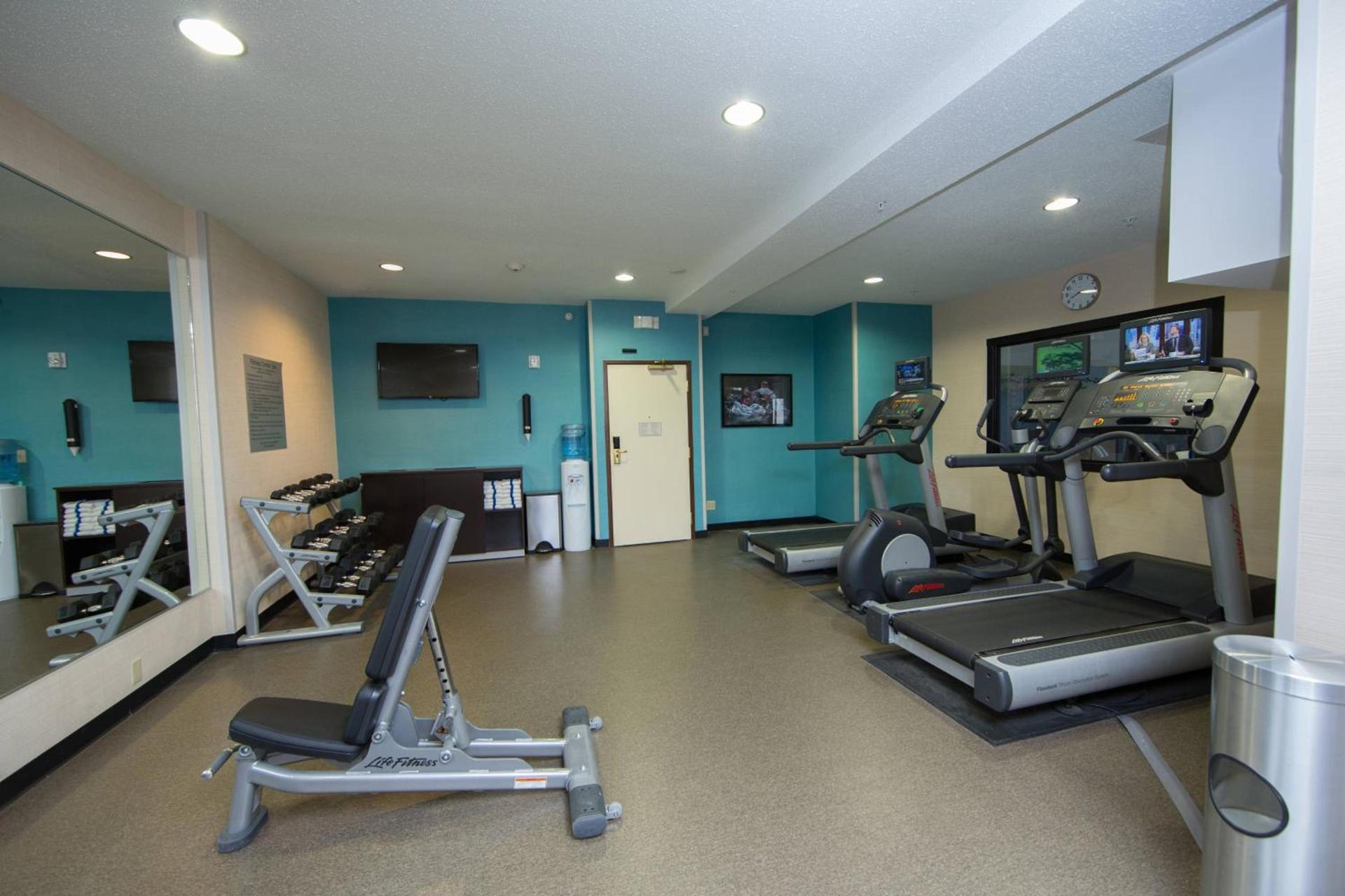 Fairfield Inn & Suites Burlington photo 11