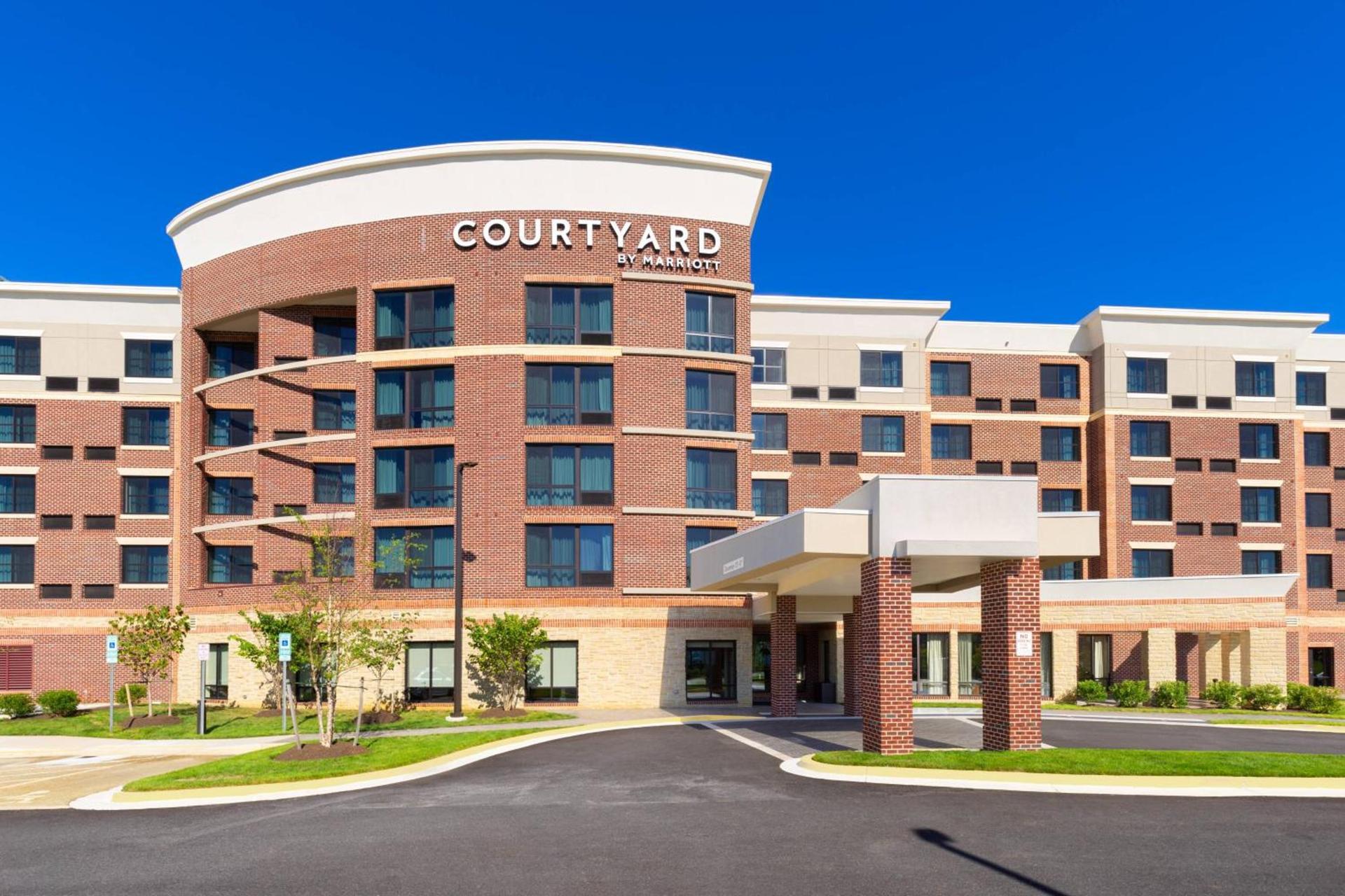 Courtyard by Marriott Bowie photo 2