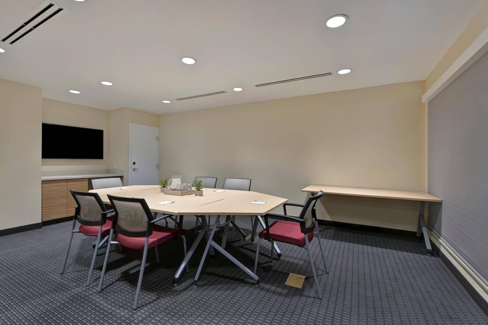 TownePlace Suites by Marriott El Paso East/I-10 photo 41