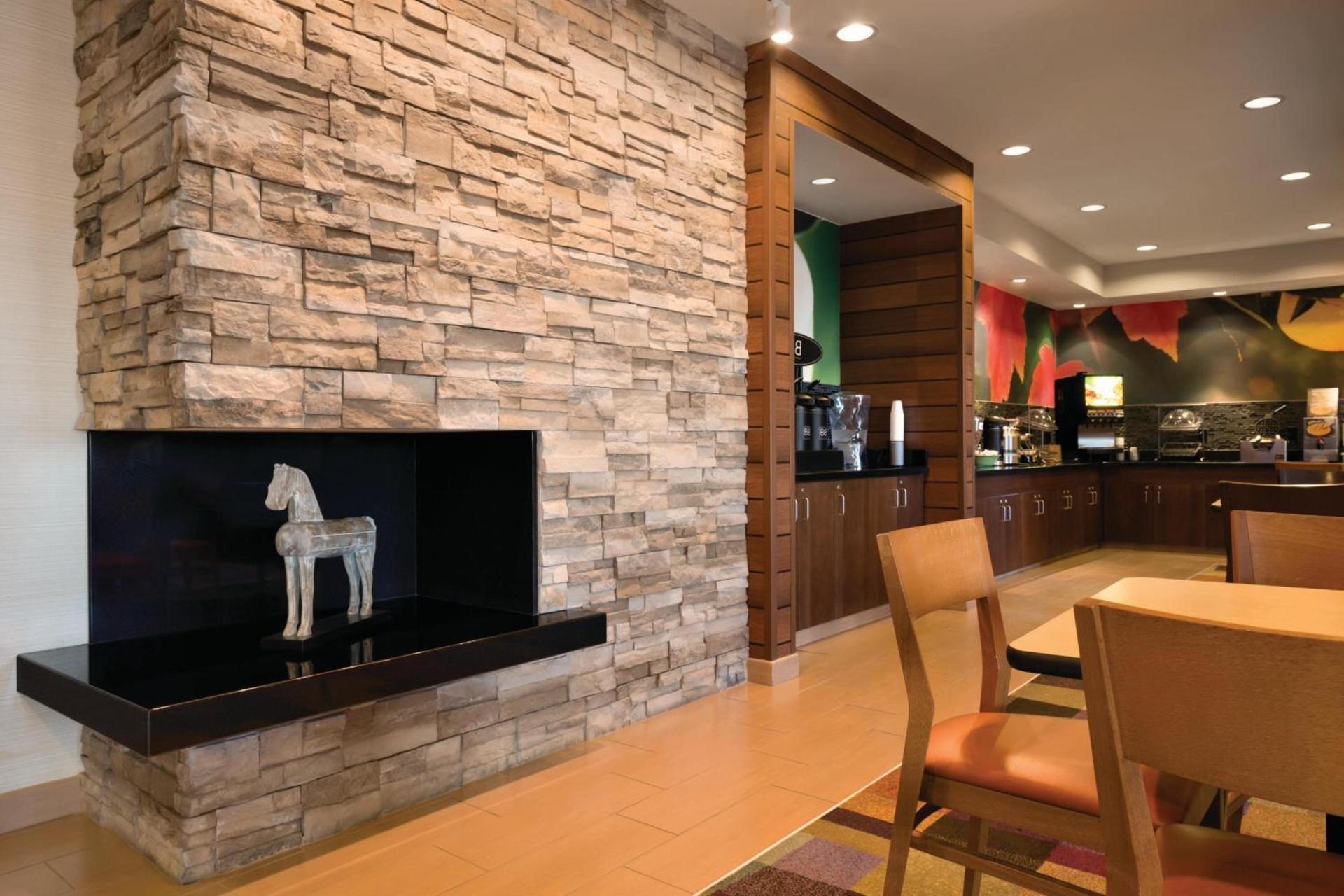 Fairfield Inn Muncie photo 3
