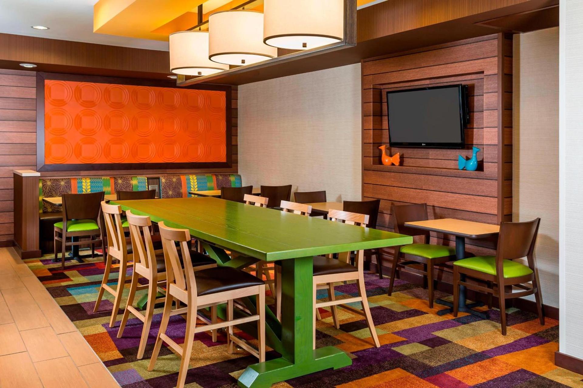 Fairfield Inn Muncie photo 15