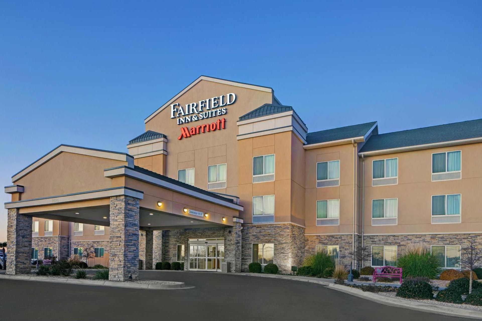 Fairfield Inn and Suites Carlsbad photo 1