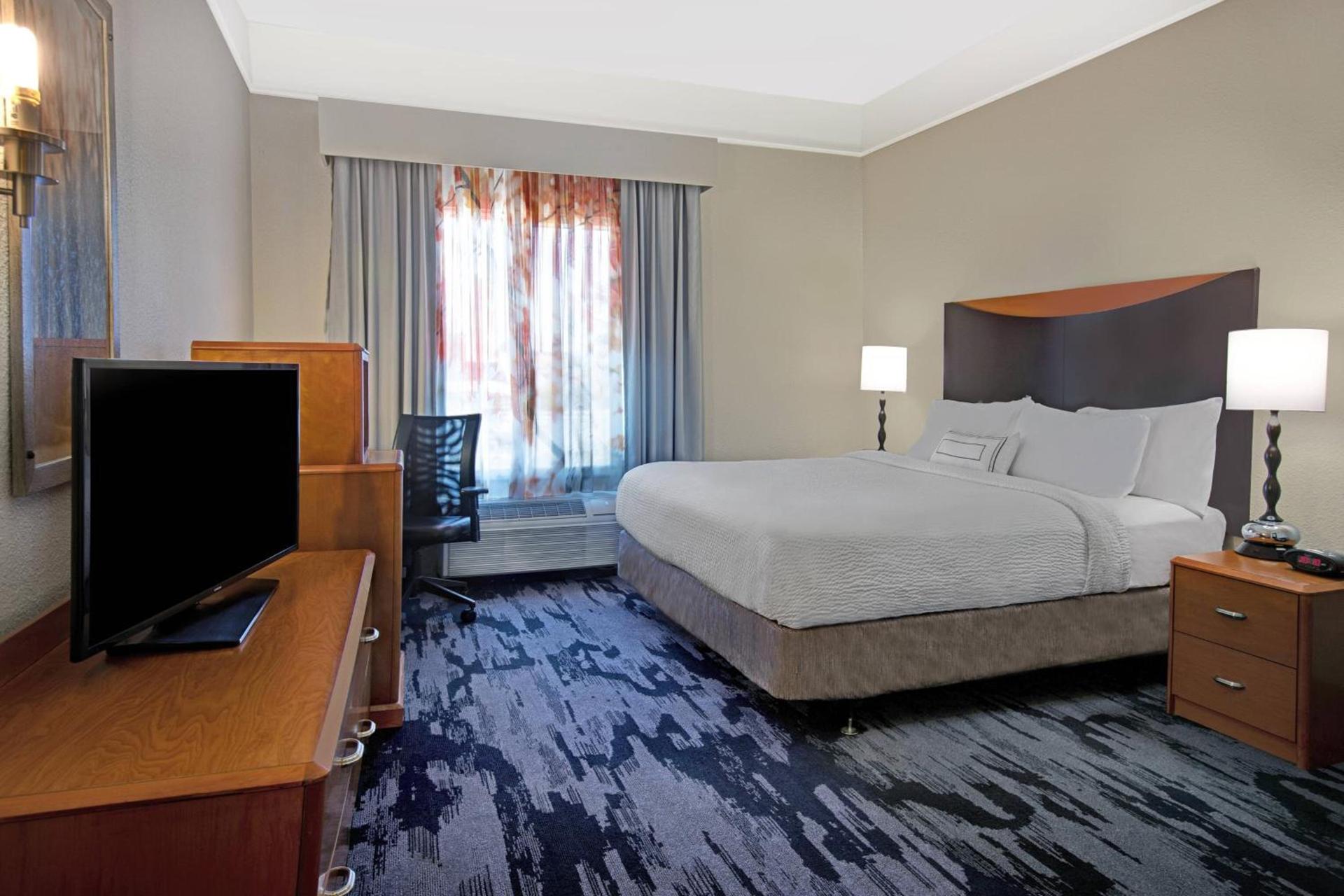Fairfield Inn and Suites Carlsbad photo 11