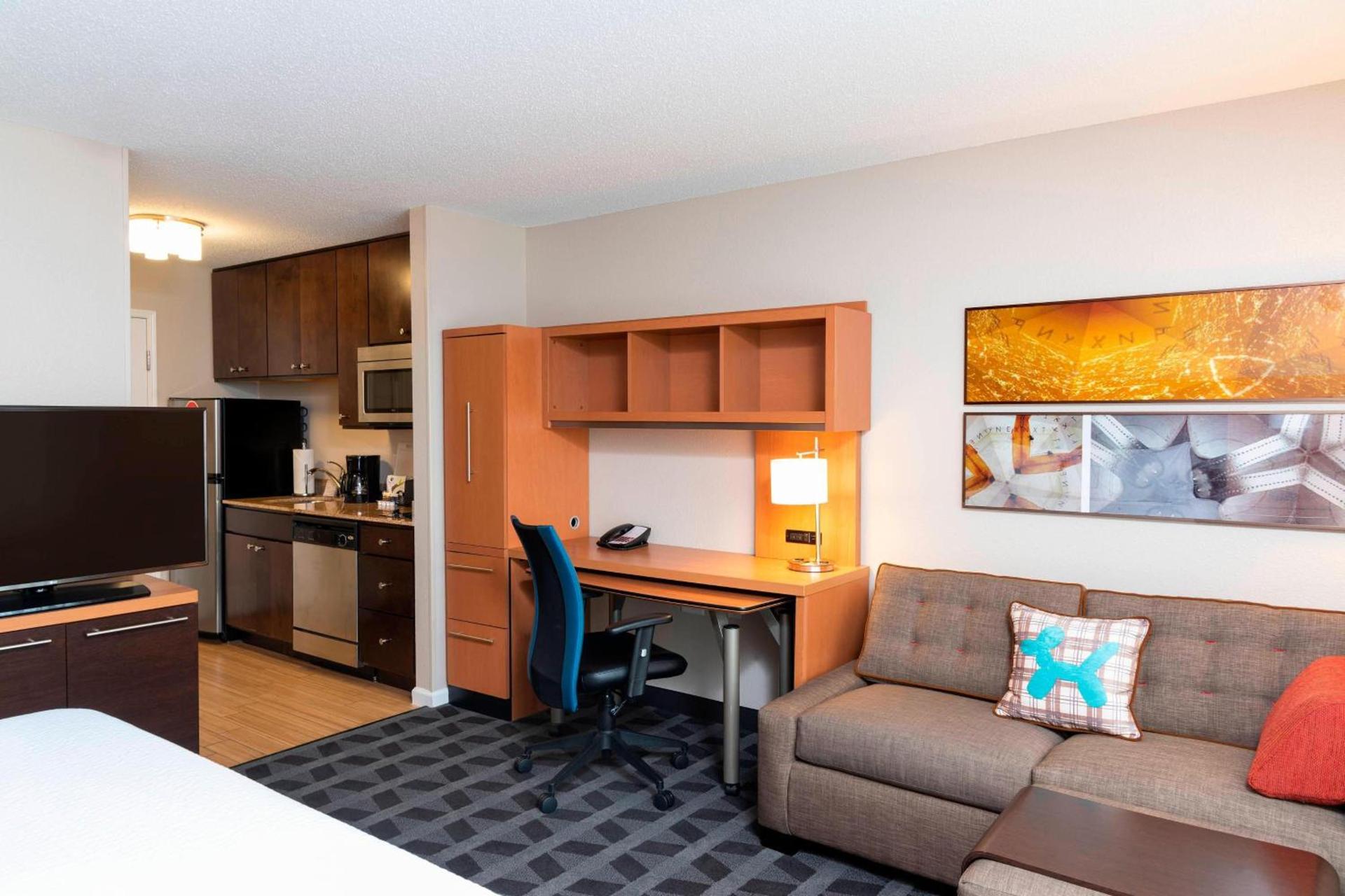 TownePlace Suites Fort Wayne North photo 6