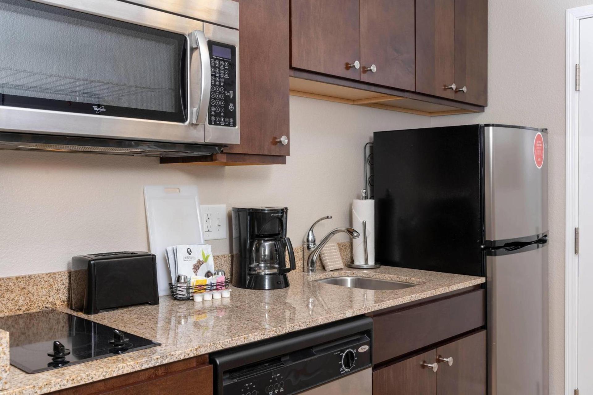TownePlace Suites Fort Wayne North photo 16