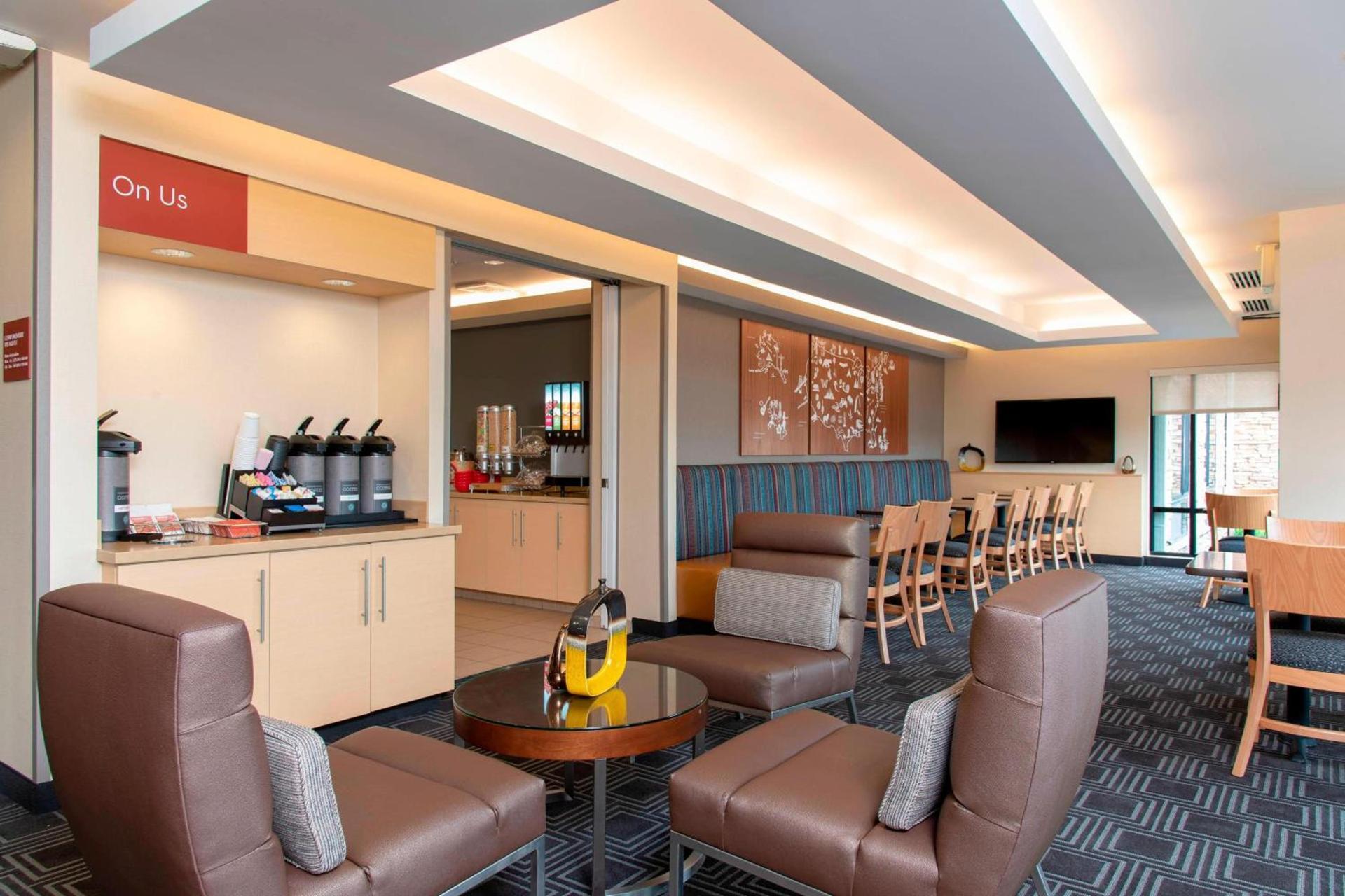 TownePlace Suites Fort Wayne North photo 23