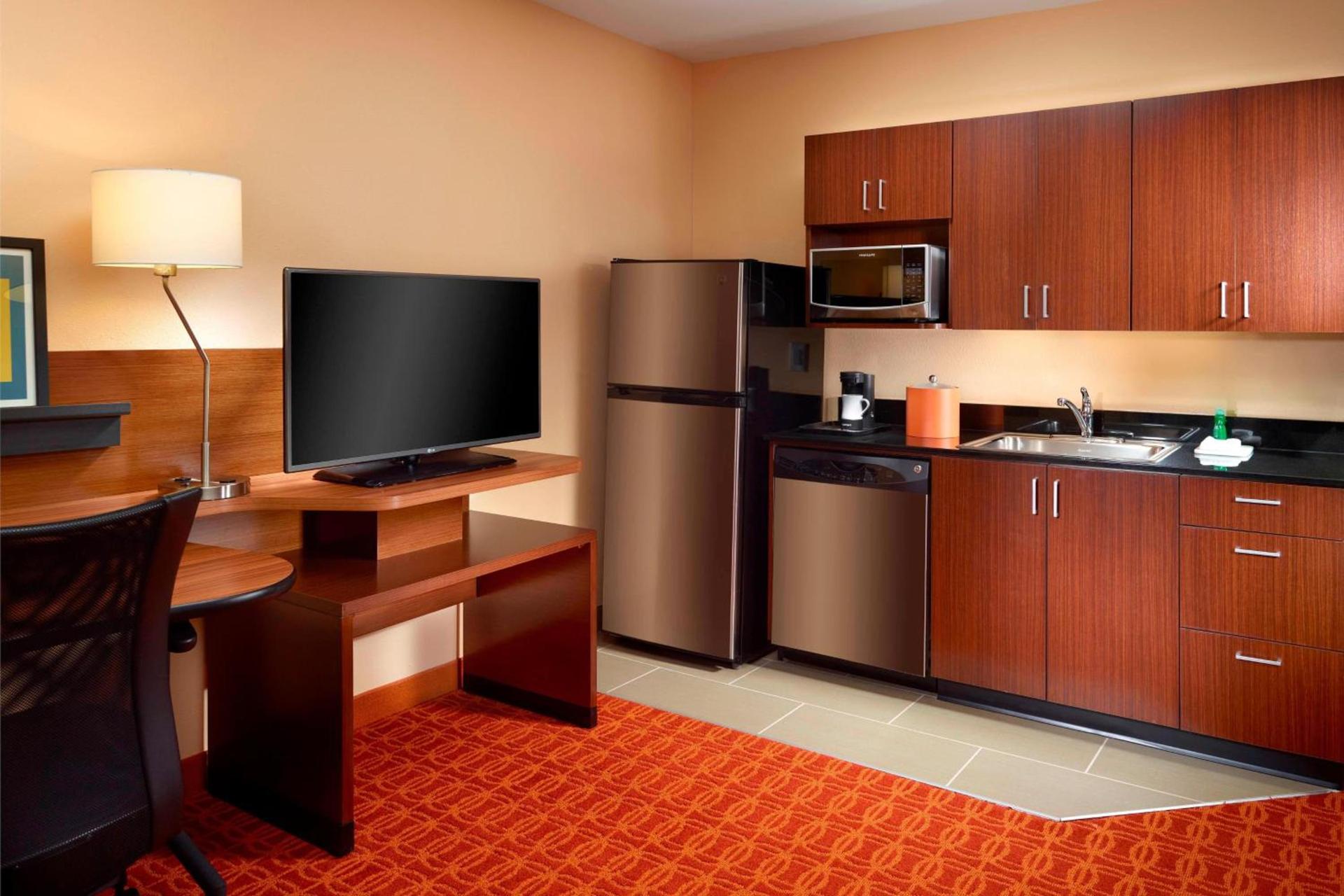 Fairfield Inn & Suites by Marriott Fayetteville North photo 13