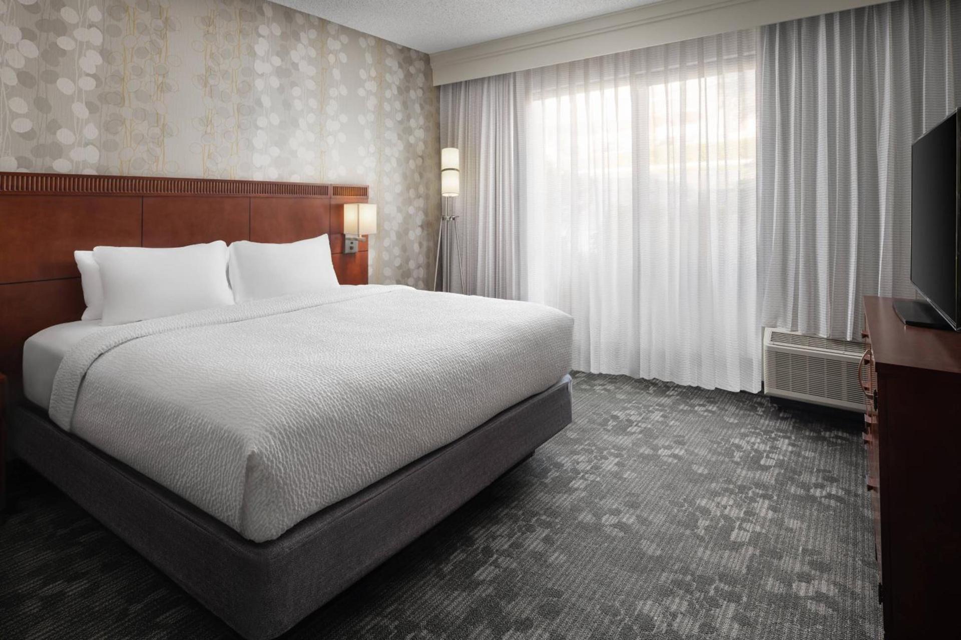 Courtyard by Marriott Phoenix Mesa photo 15