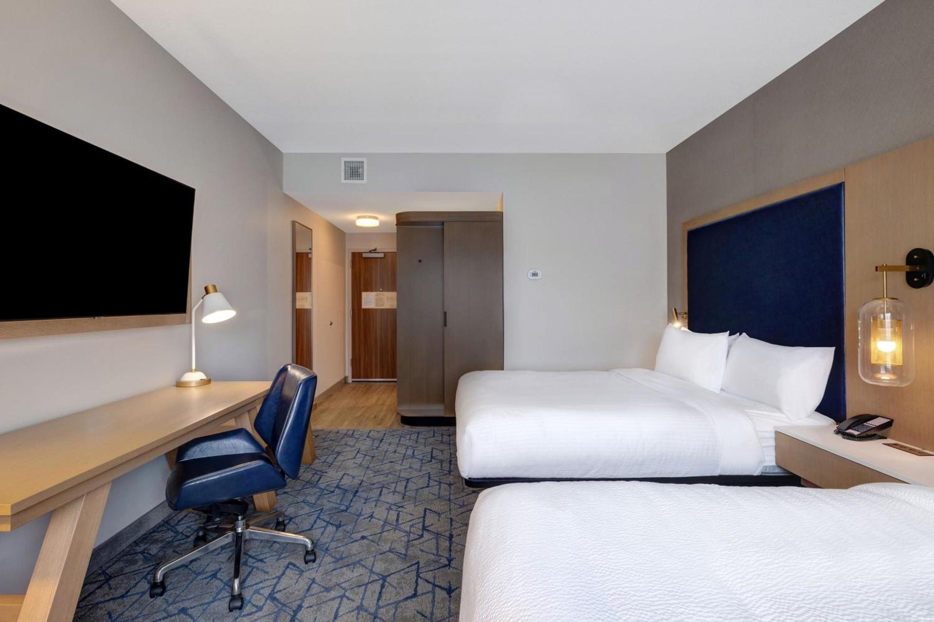Fairfield by Marriott Inn & Suites Minneapolis Downtown photo 7