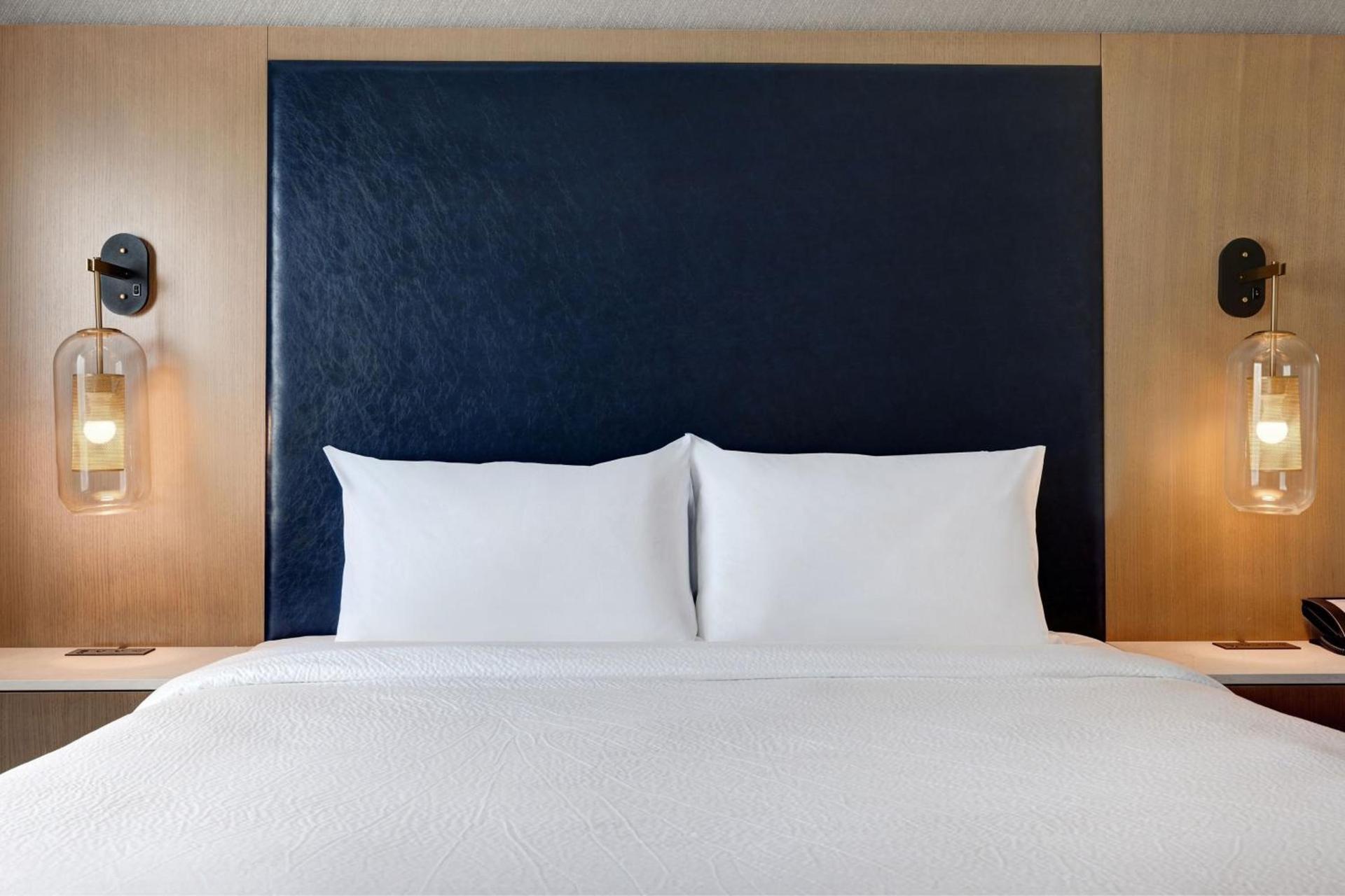 Fairfield by Marriott Inn & Suites Minneapolis Downtown photo 13