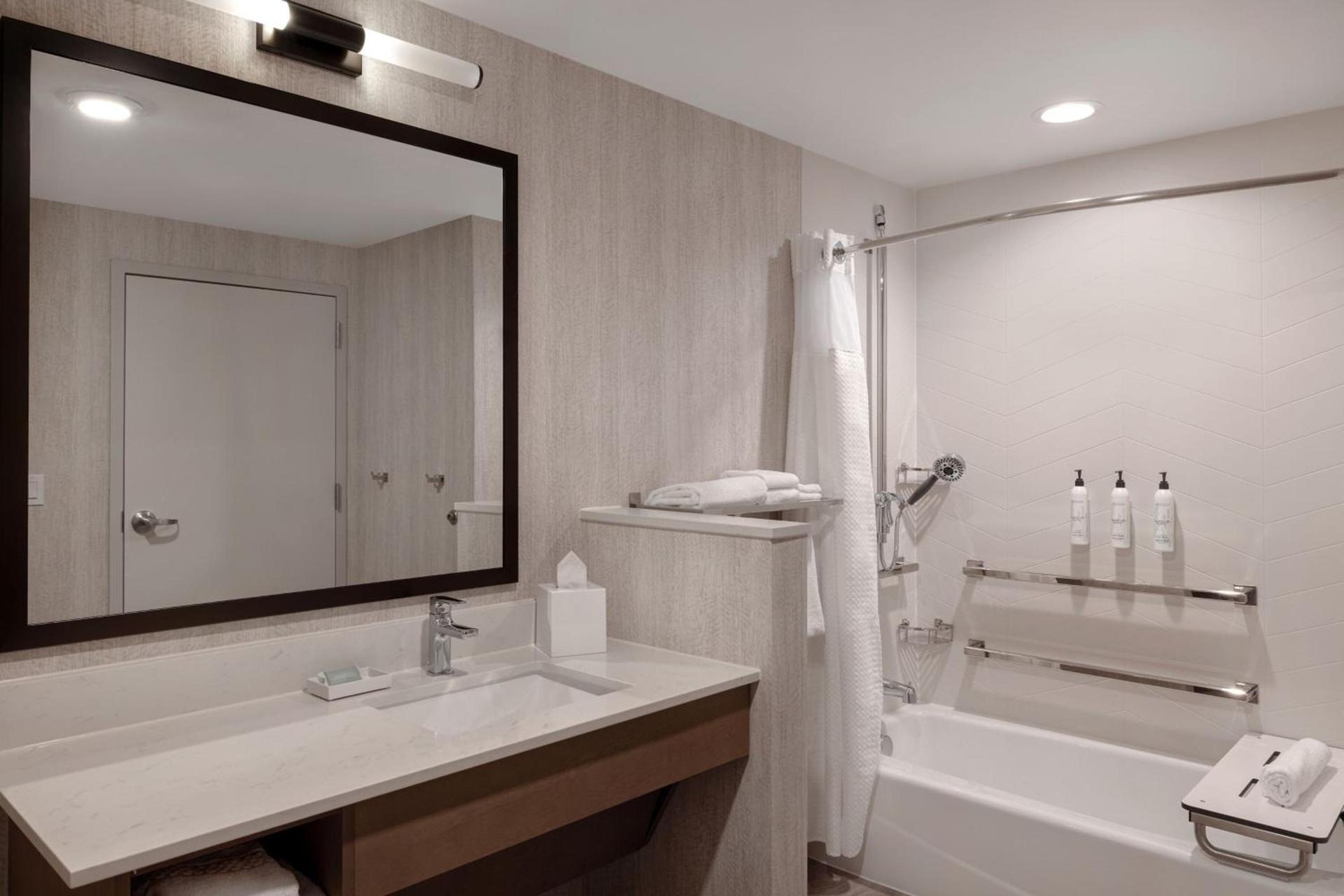 Fairfield by Marriott Inn & Suites Minneapolis Downtown photo 19
