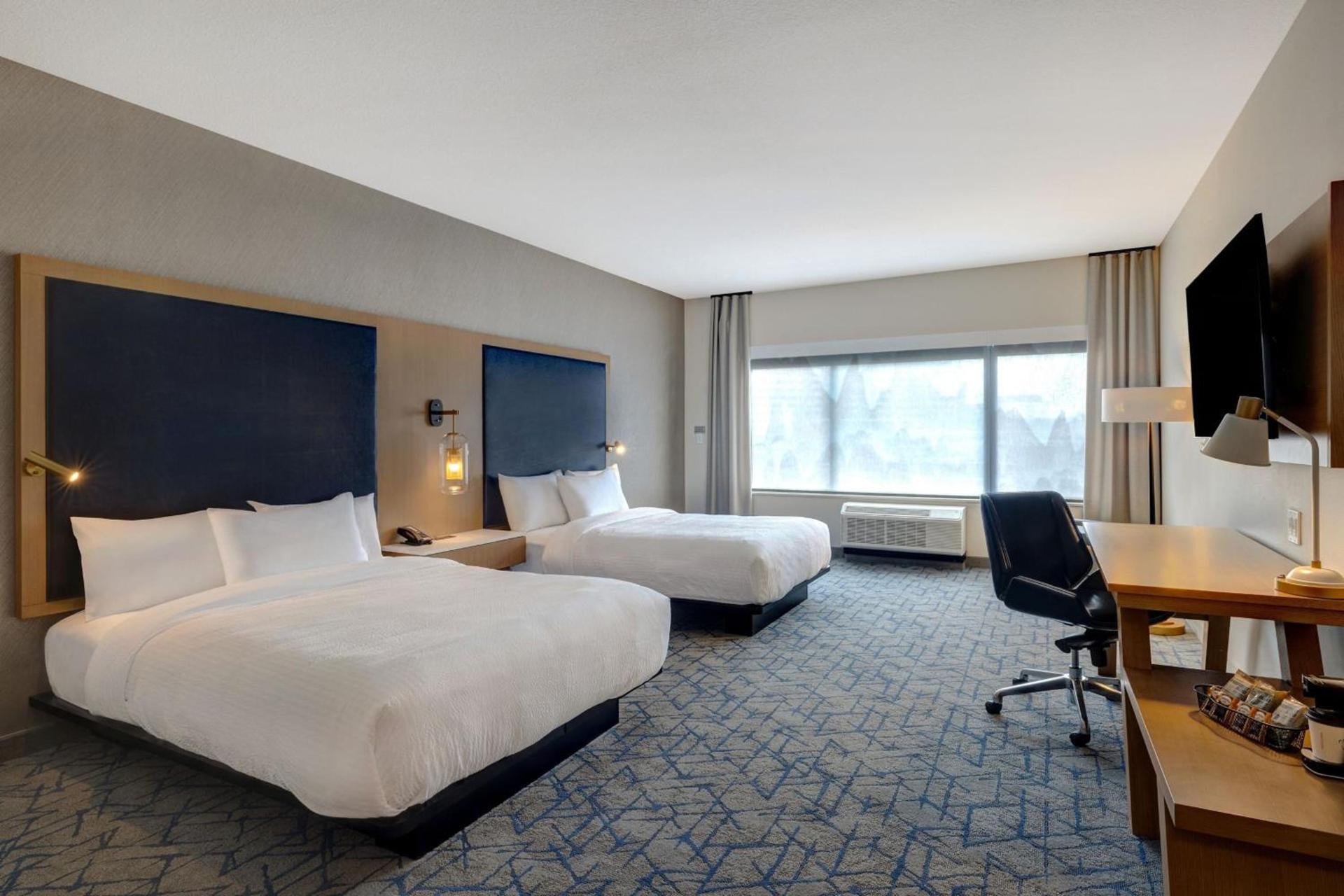 Fairfield by Marriott Inn & Suites Minneapolis Downtown photo 17