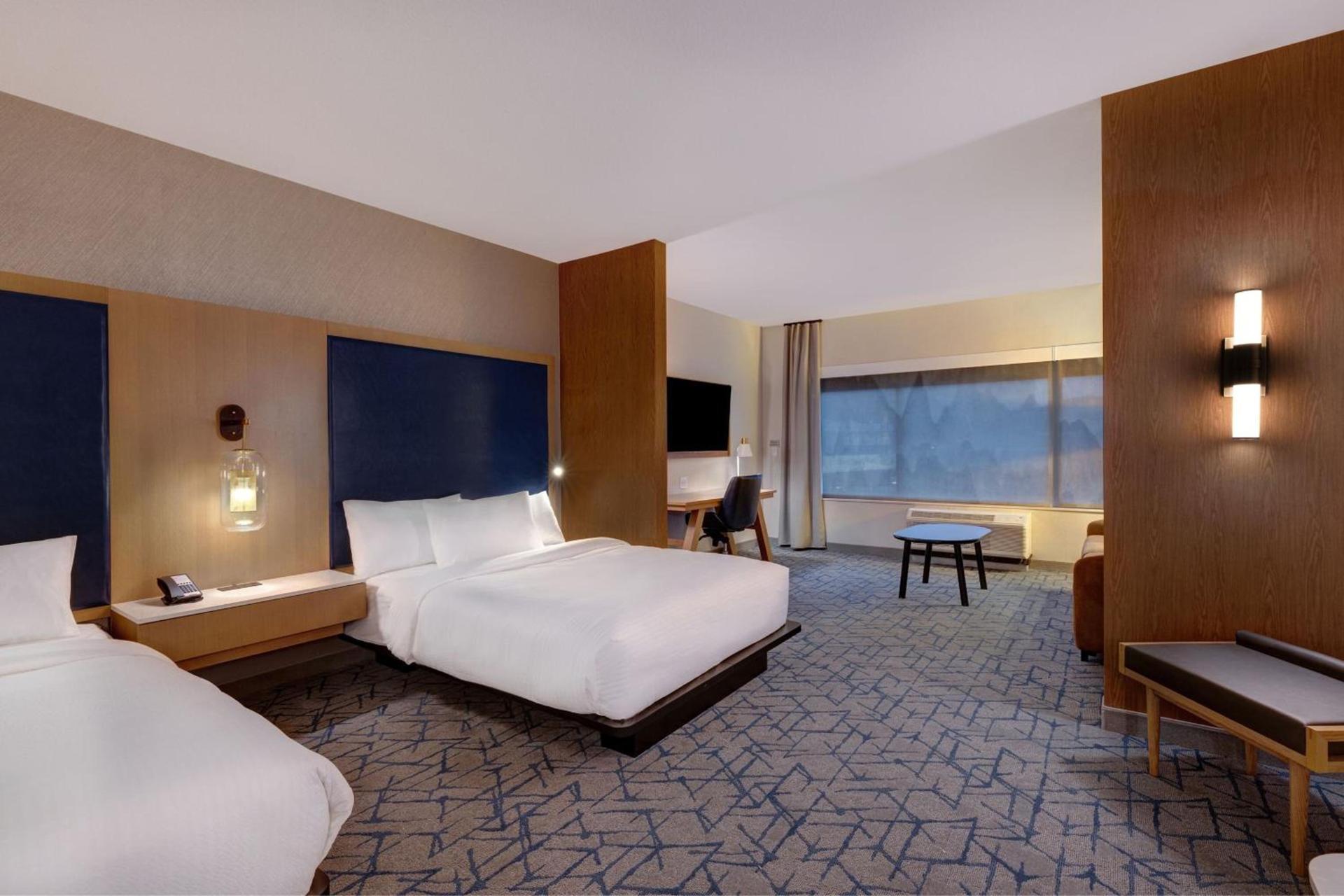 Fairfield by Marriott Inn & Suites Minneapolis Downtown photo 22