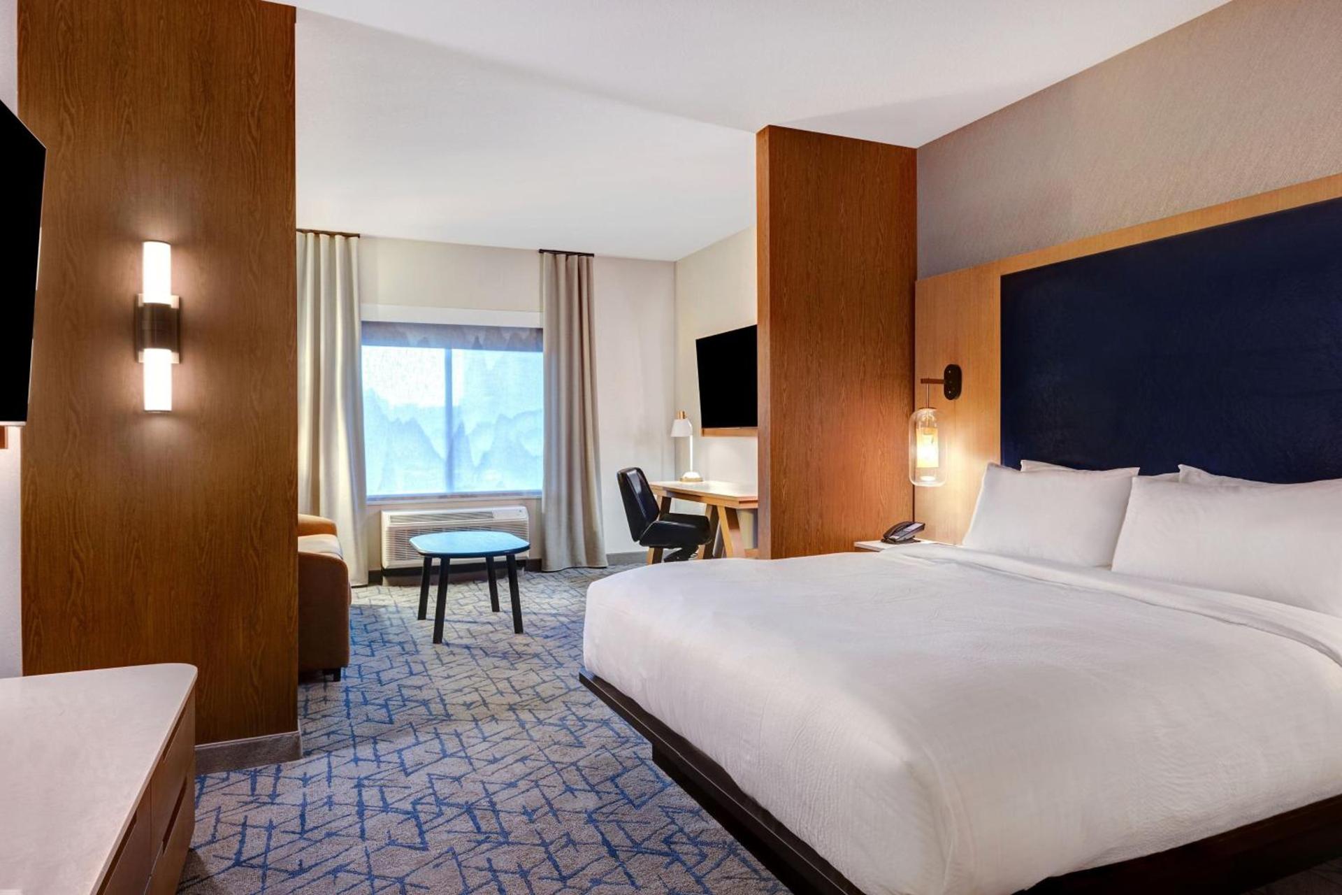 Fairfield by Marriott Inn & Suites Minneapolis Downtown photo 28